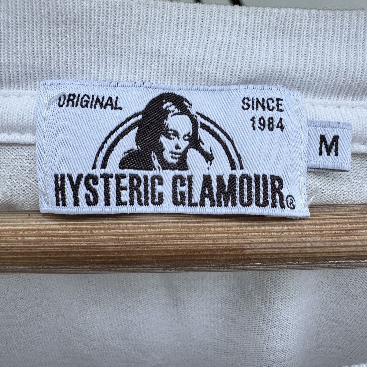 Hysteric Glamour Hysteric Glamour Men Tshirt Design Graphic Sexy Girl Size US M / EU 48-50 / 2 - 15 Thumbnail
