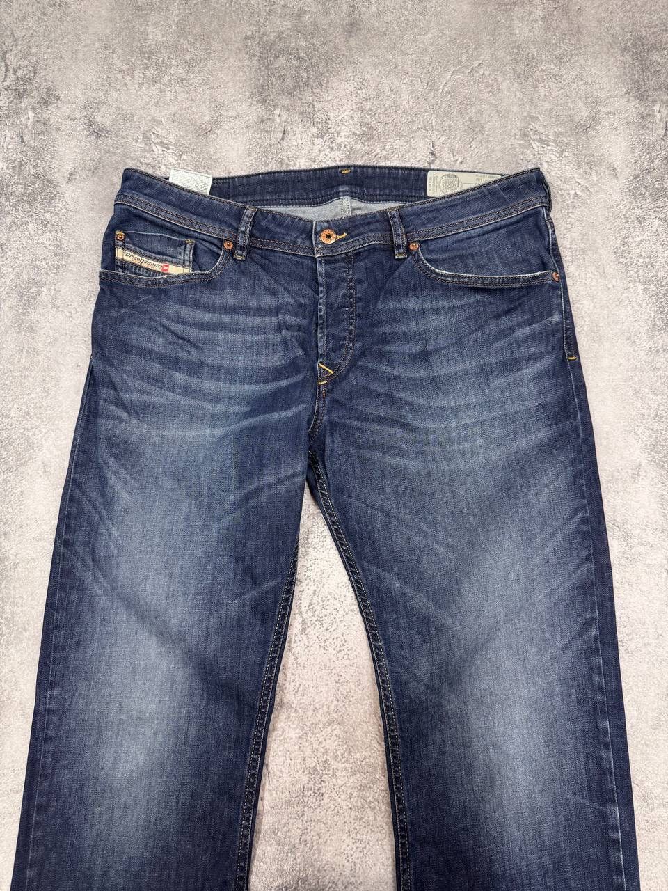 Diesel Diesel Men Dark Blue Denim Jeans Pants Straight Fit Size W34 Size US 34 / EU 50 - 7 Thumbnail