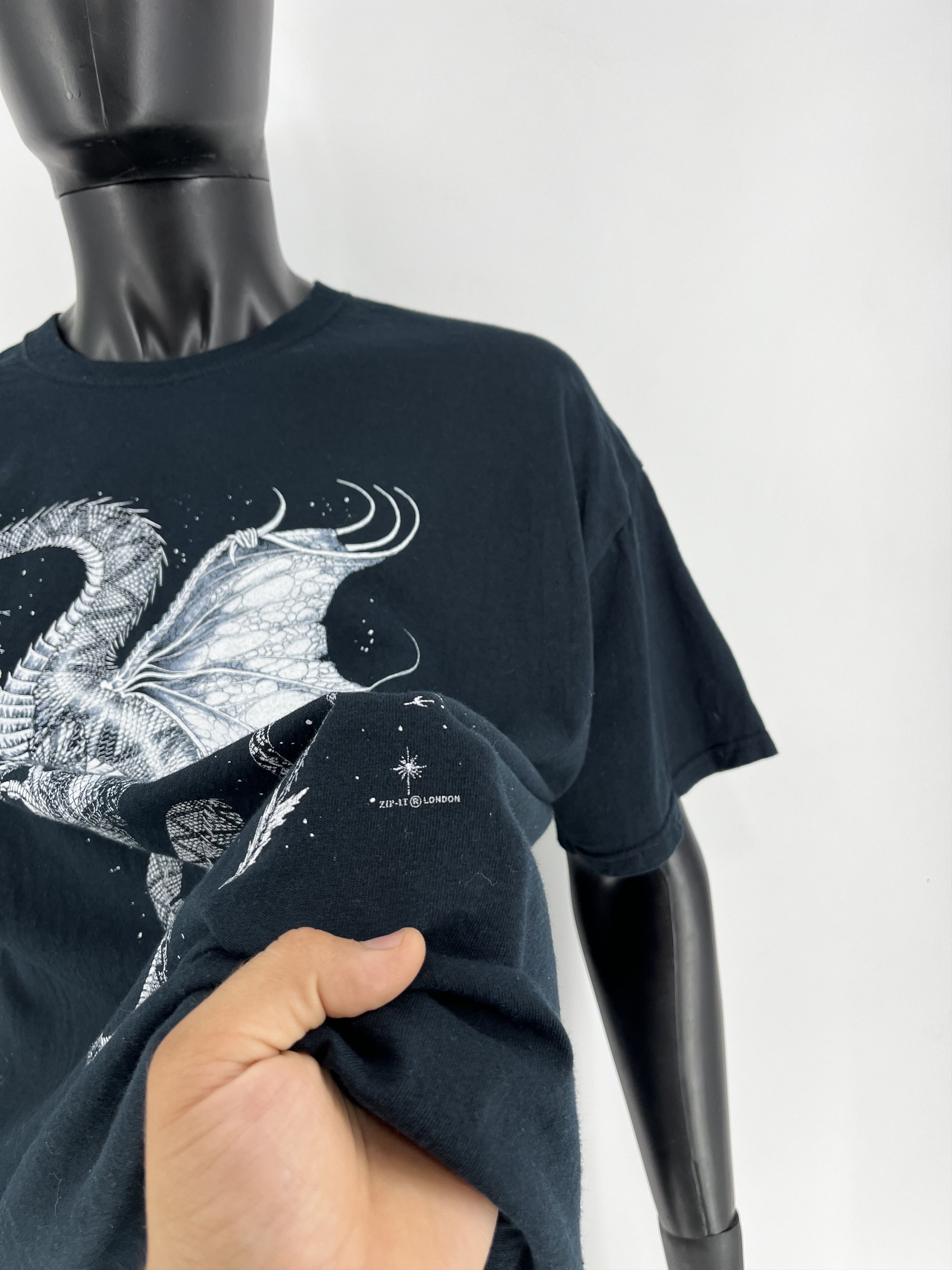 Vintage Vintage Y2k Washed AvantGarde Tribal Tee Dragon Streetwear Size US XXL / EU 58 / 5 - 9 Thumbnail