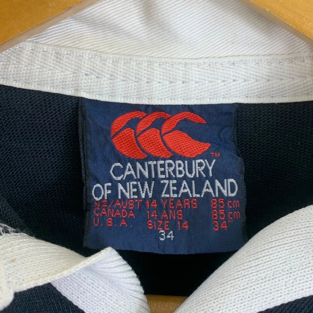 Canterbury of New Zealand Vintage CANTERBURY ALL BLACKS Rugby Polo Jersey Tee Size US S / EU 44-46 / 1 - 4 Thumbnail