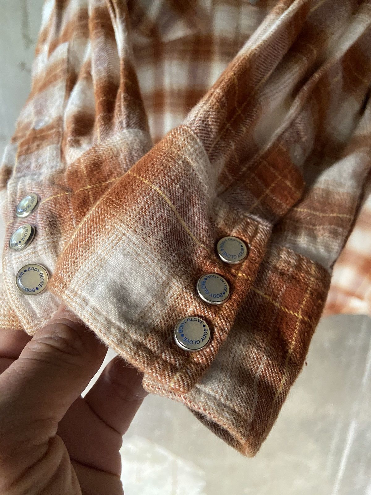 If Six Was Nine BODY GLOVE DISTRESSED BUTTON DOWN SHIRT Size US L / EU 52-54 / 3 - 6 Thumbnail