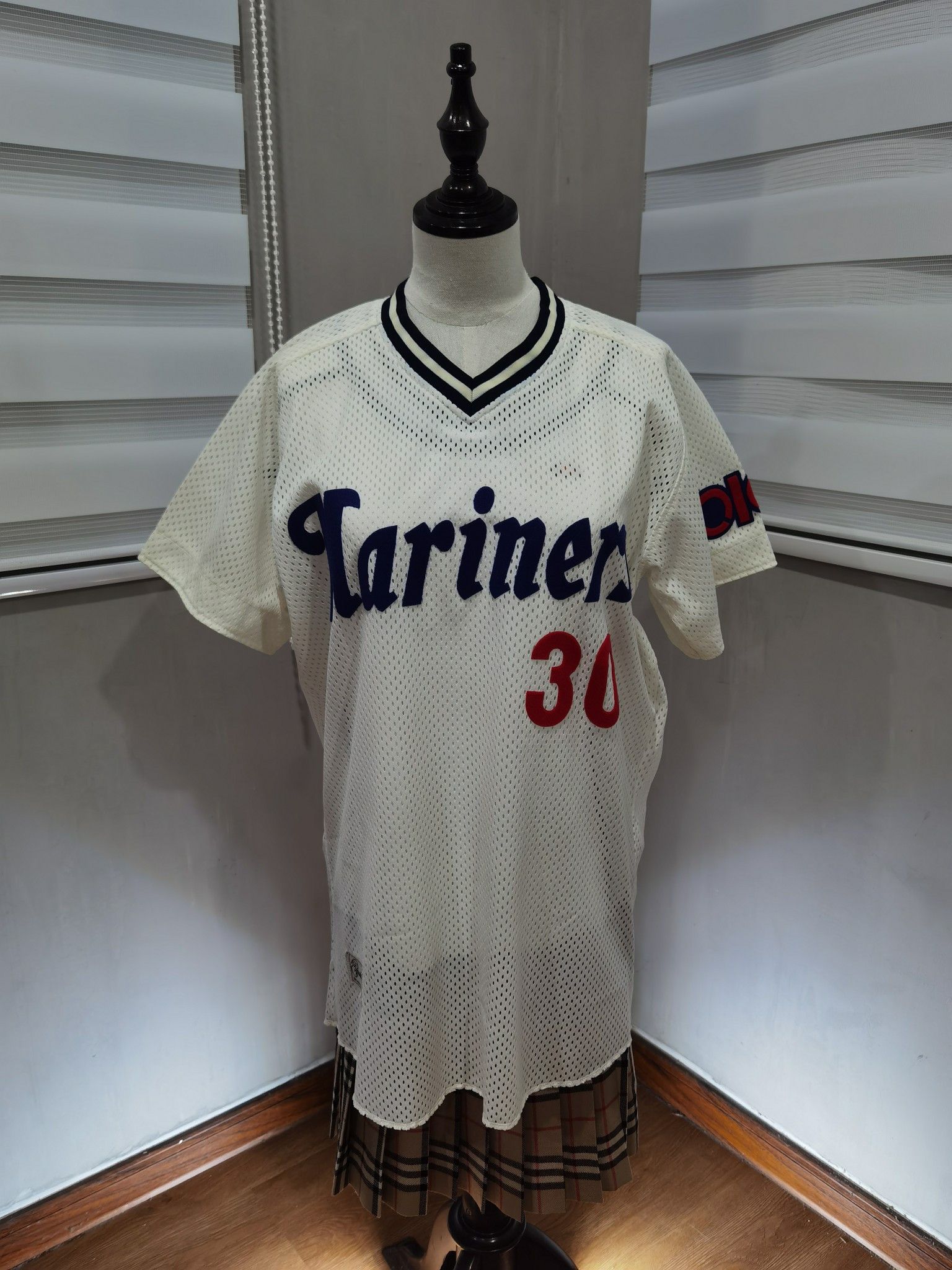 MLB Vintage Mariners 30 japan M 1689 Size US M / EU 48-50 / 2 - 3 Thumbnail