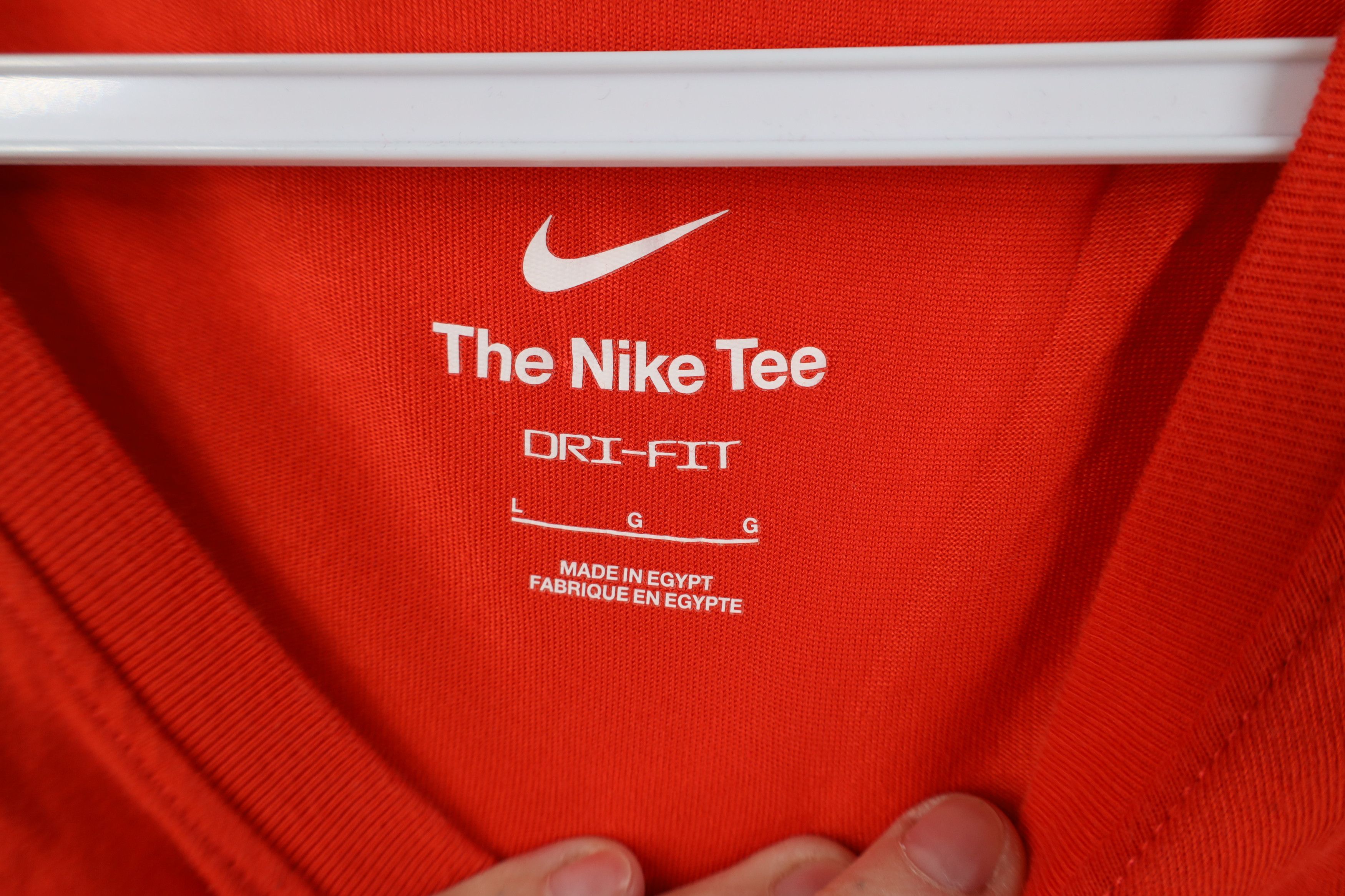 Nike Nike Trail Center Swoosh Running Mountain T-Shirt Orange Size US L / EU 52-54 / 3 - 8 Thumbnail