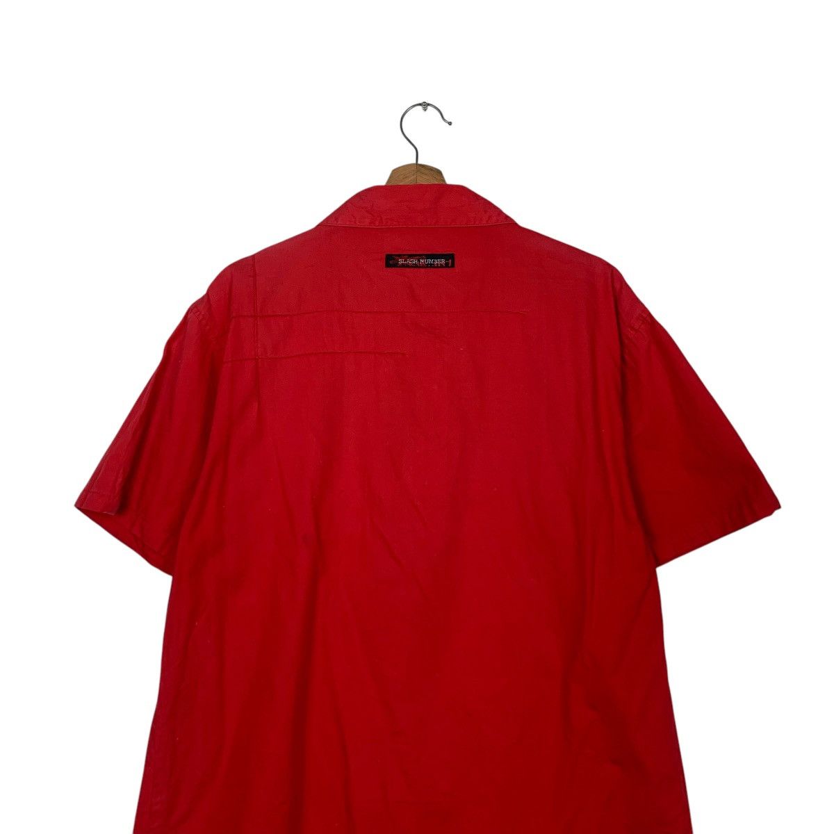 Japanese Brand SLASH NUMBER Red Short Sleeve Button Shirt #2075-C90 Size US L / EU 52-54 / 3 - 8 Thumbnail