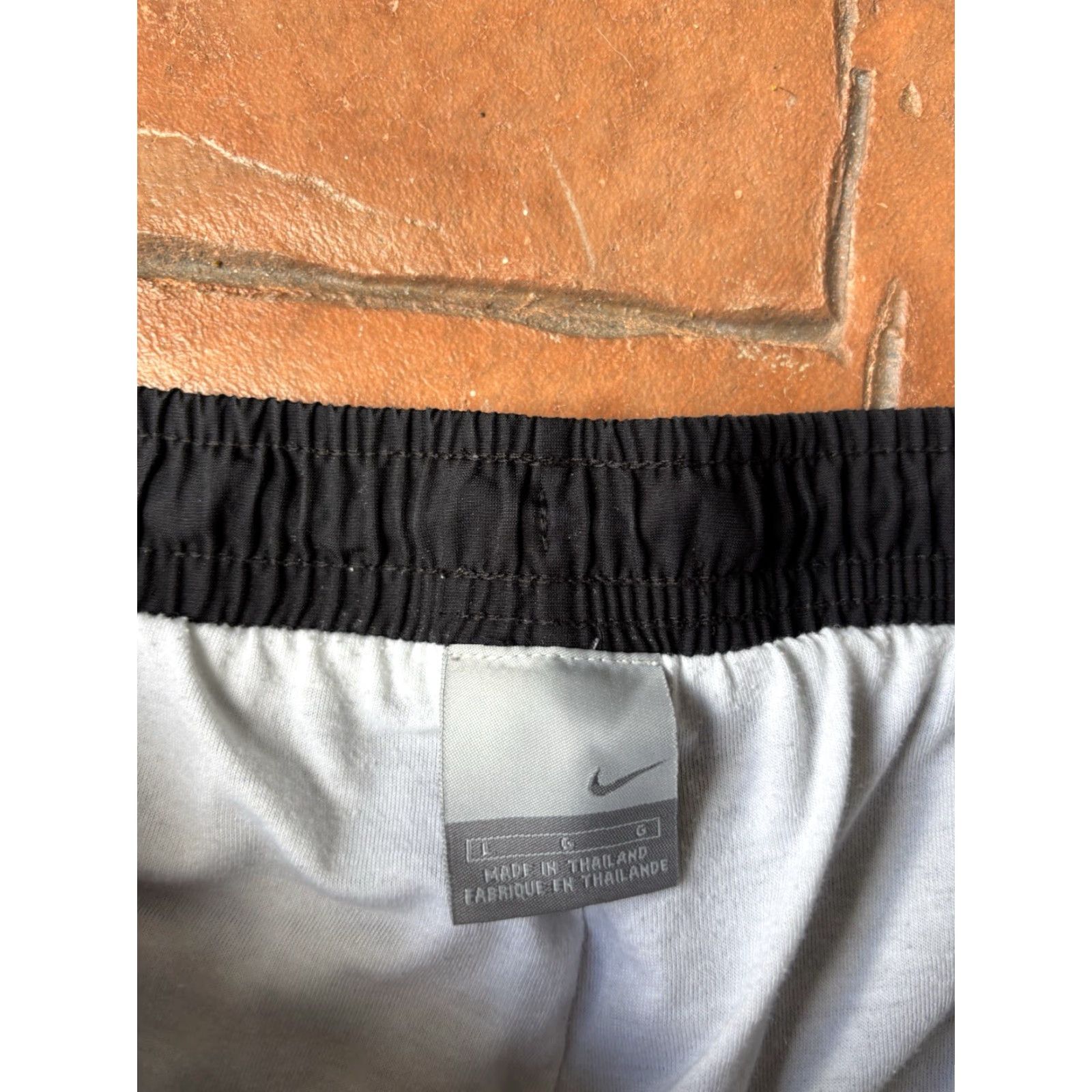 Nike VINTAGE Nike Windbreaker Track Pants Black Large Swoosh Grunge Hip Hop Mens L Size US 33 - 2 Thumbnail