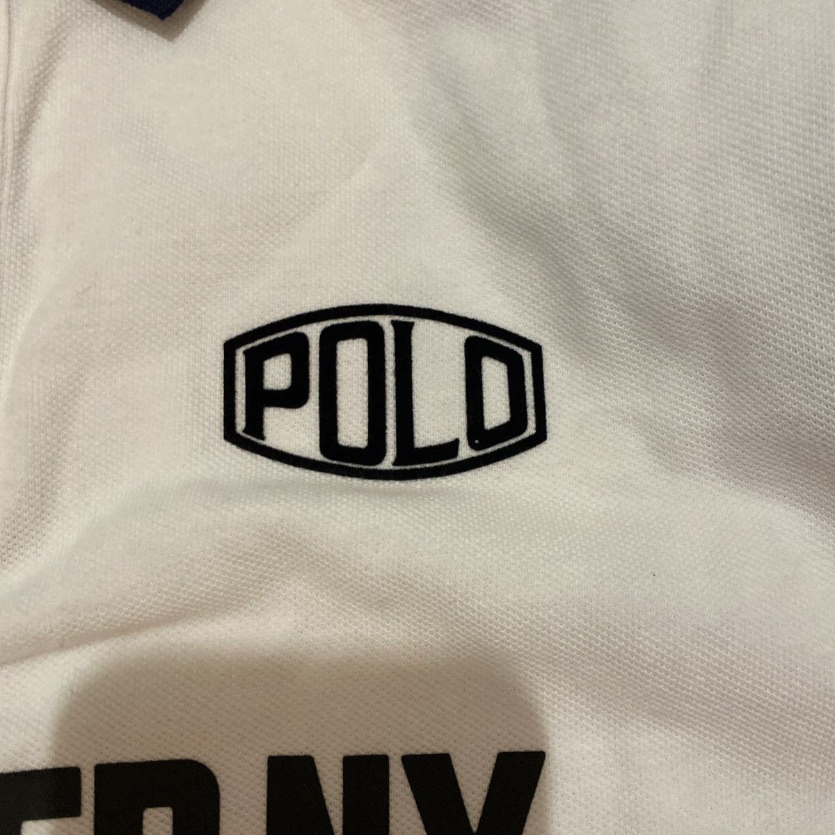 Polo Ralph Lauren Polo Ralph Lauren whiteblueClassicGraphic Polo Sz medium New Size US M / EU 48-50 / 2 - 7 Thumbnail