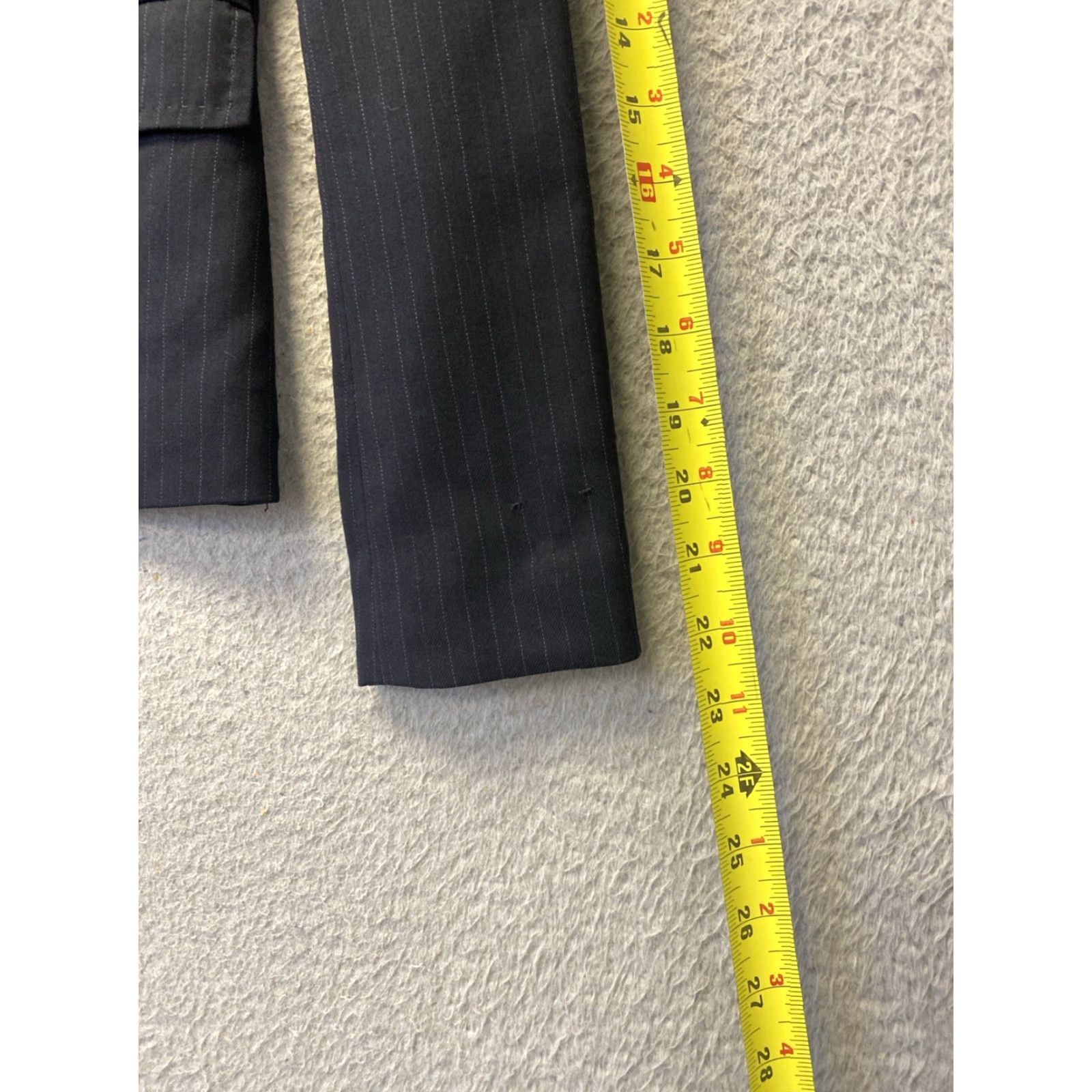 Banana Republic Banana Republic Blazer Jacket Women’s 00P One-button Lined Pinstripe Black Blazer (Jacket) Womens Size XXS / US 00 / IT 34 - 7 Thumbnail