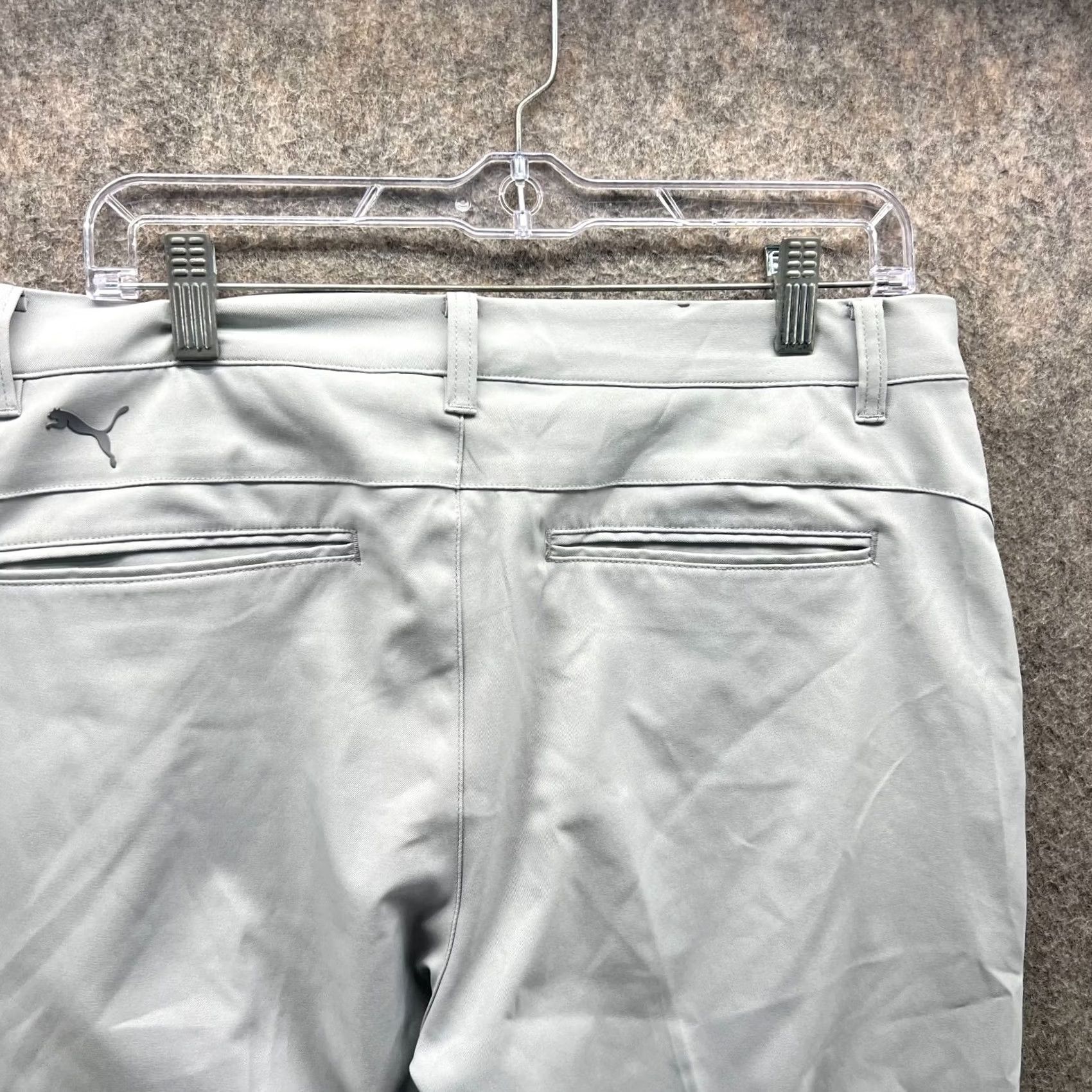 Puma VINTAGE Puma Pants Men 33x32 Gray Chino Pleated Athletic Golf Trousers Knit Pants Regular Straight Front Button Pockets Size 33 Mens Size US 33 - 5 Thumbnail