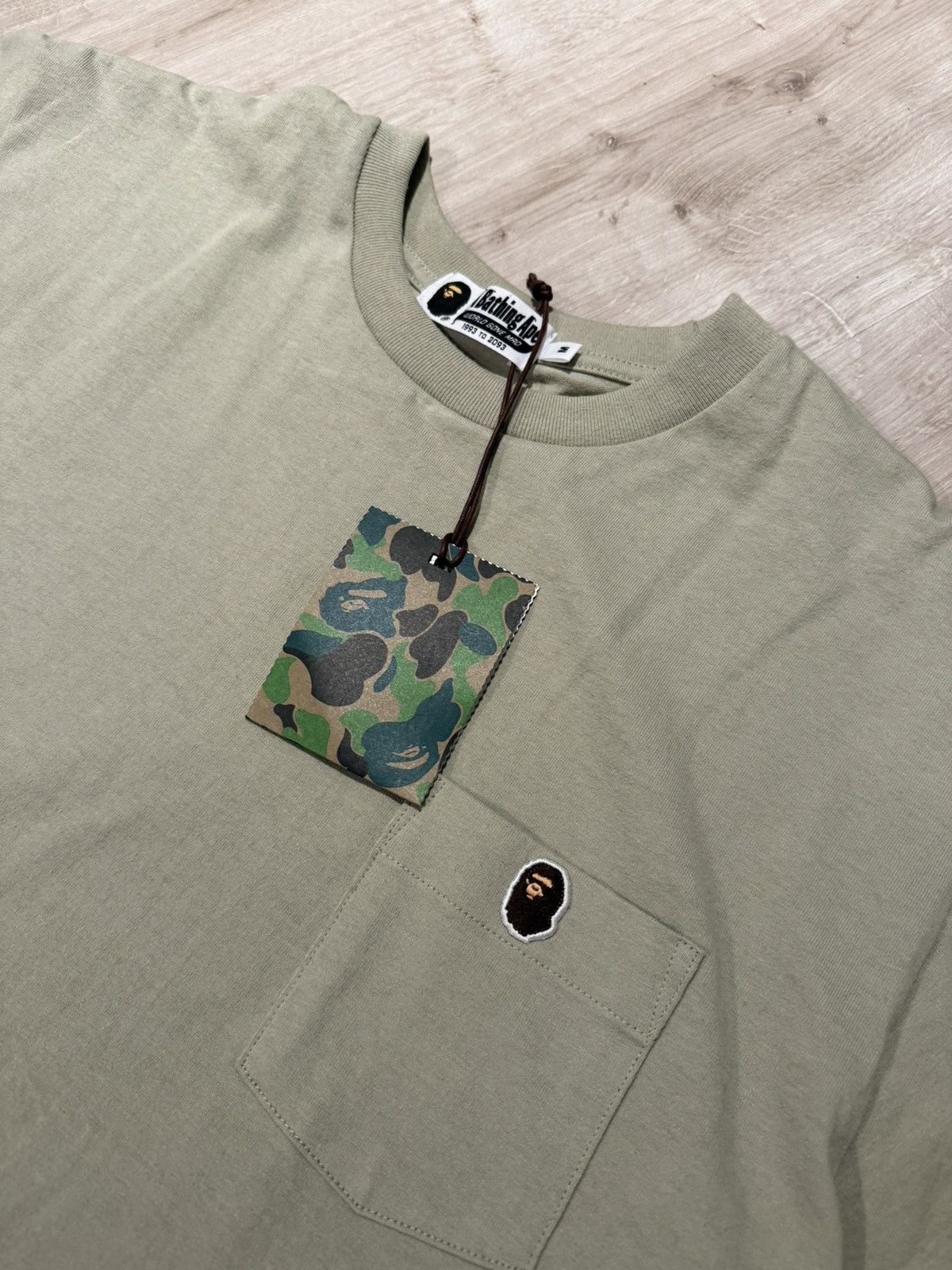 Bape A Bathing Bape new M size Size US M / EU 48-50 / 2 - 2 Thumbnail