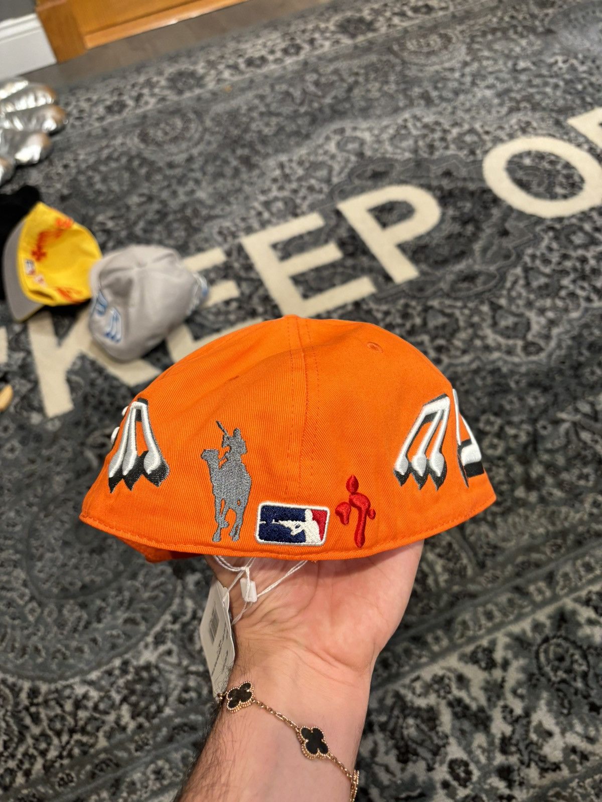 murd333r.fm Murd333r Fm fitted cap orange 7 1/4 Size ONE SIZE - 2 Thumbnail