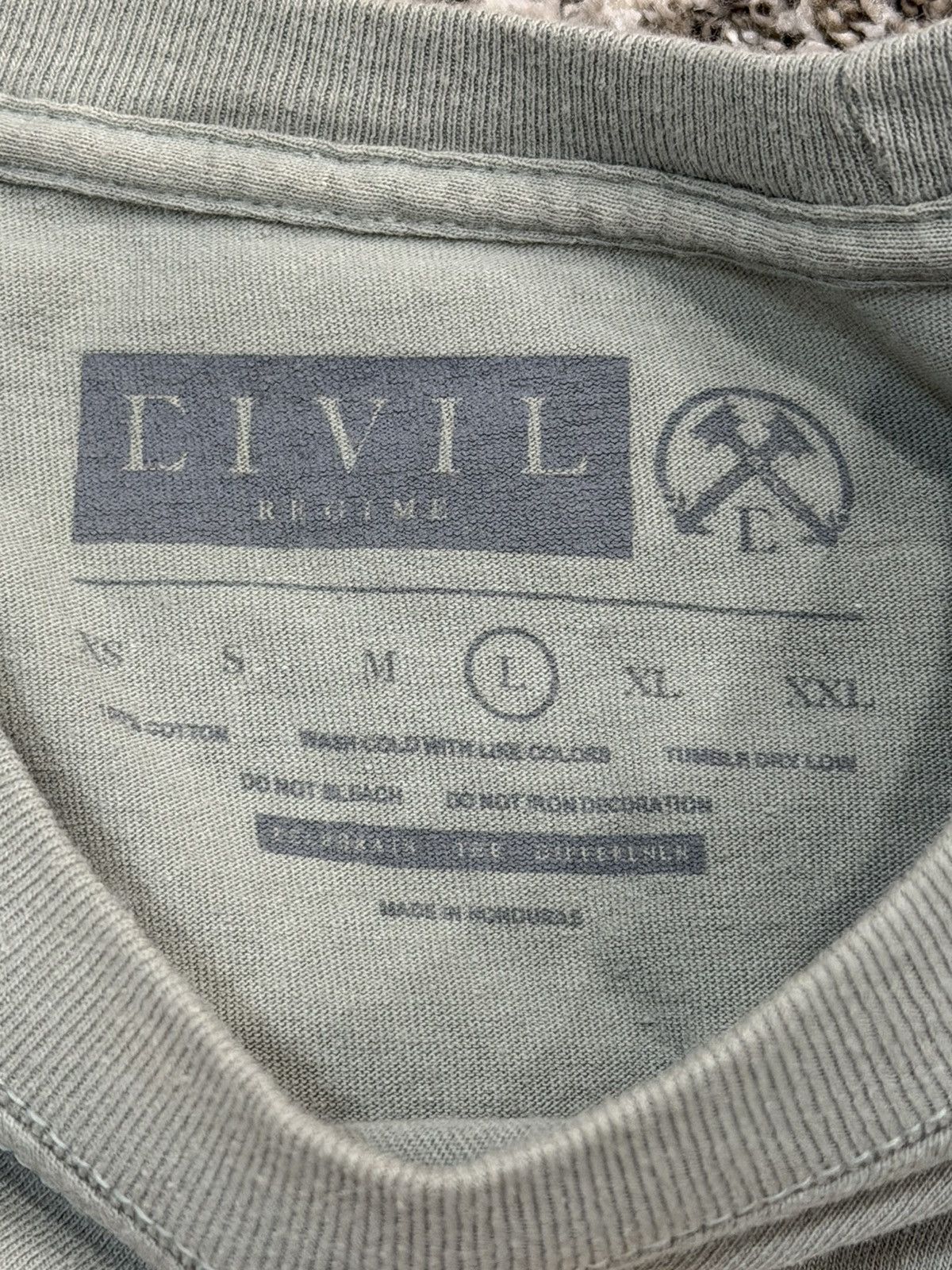 Civil Regime Civil Regime “Why Not Us?” Long sleeve Size US L / EU 52-54 / 3 - 3 Thumbnail