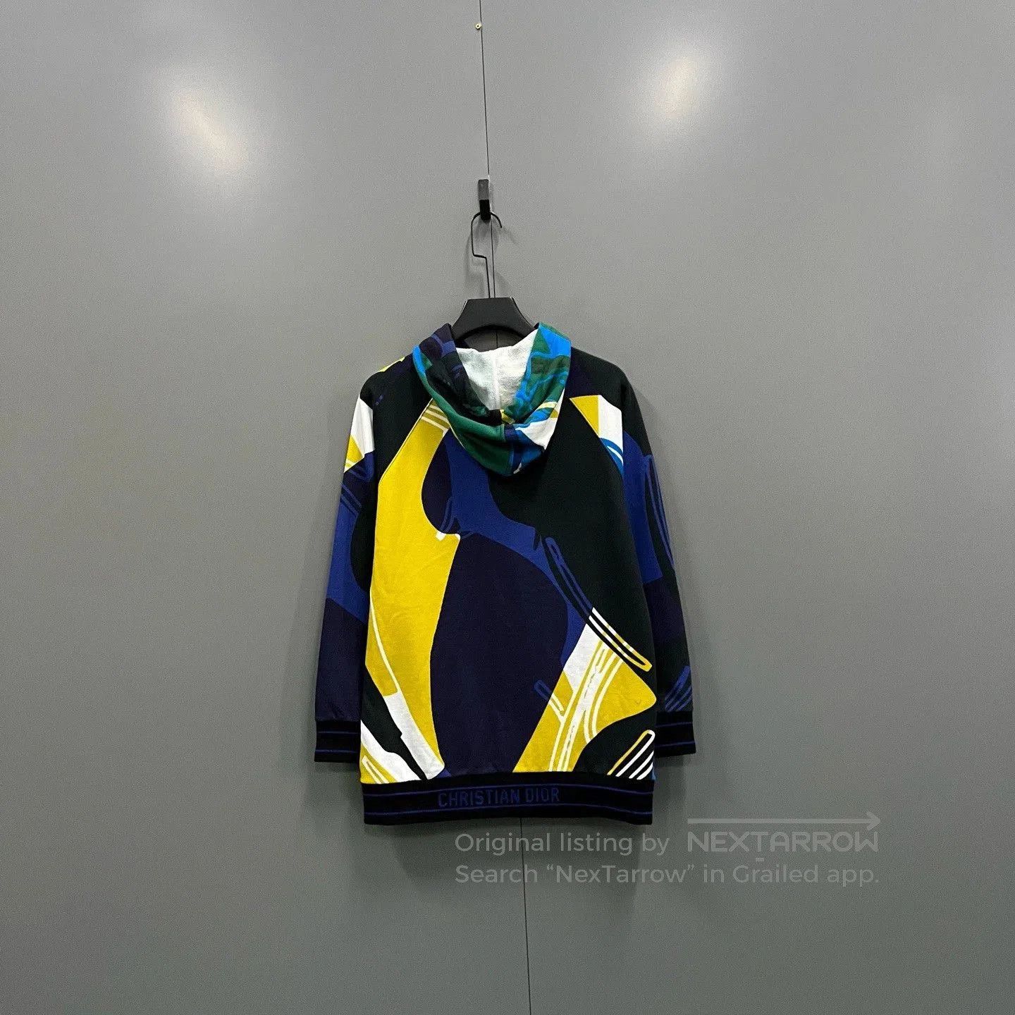 Dior dior color block hoodie size xs. Size US XS / EU 42 / 0 - 2 Thumbnail