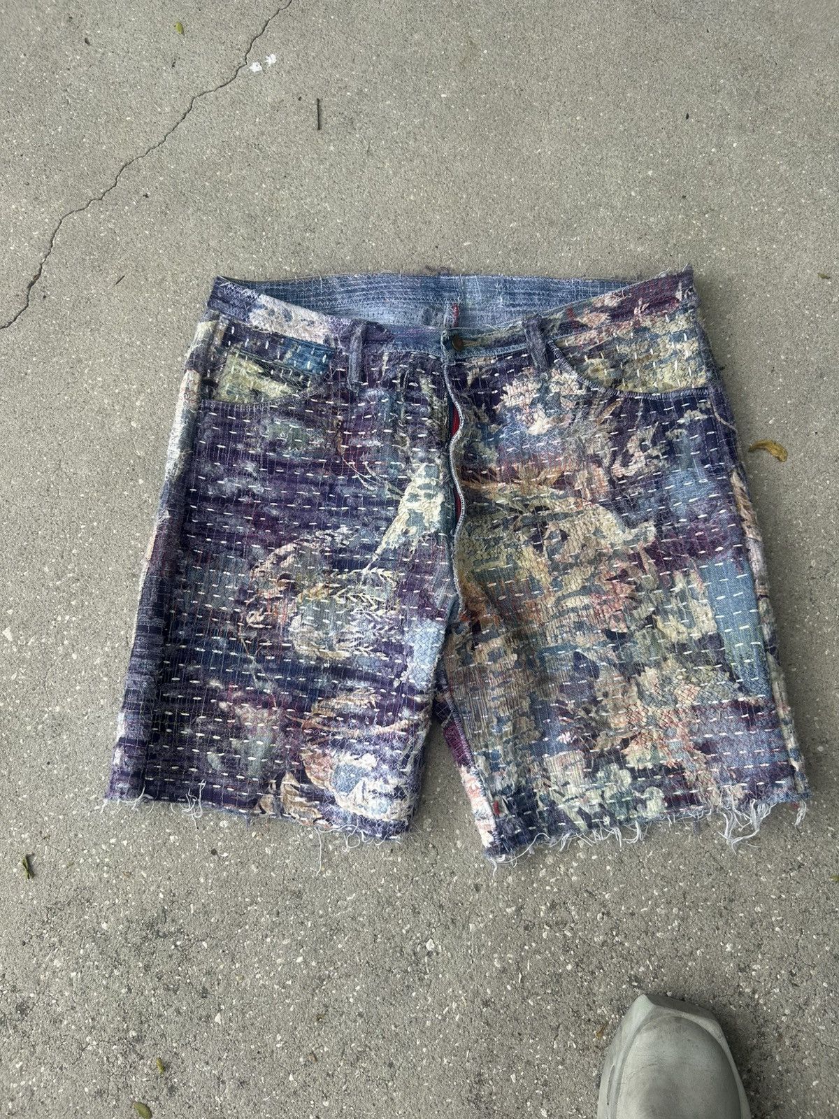Other 1/1 Your World distressed repaired boro denim shorts Size US 42 / EU 58 - 1 Thumbnail