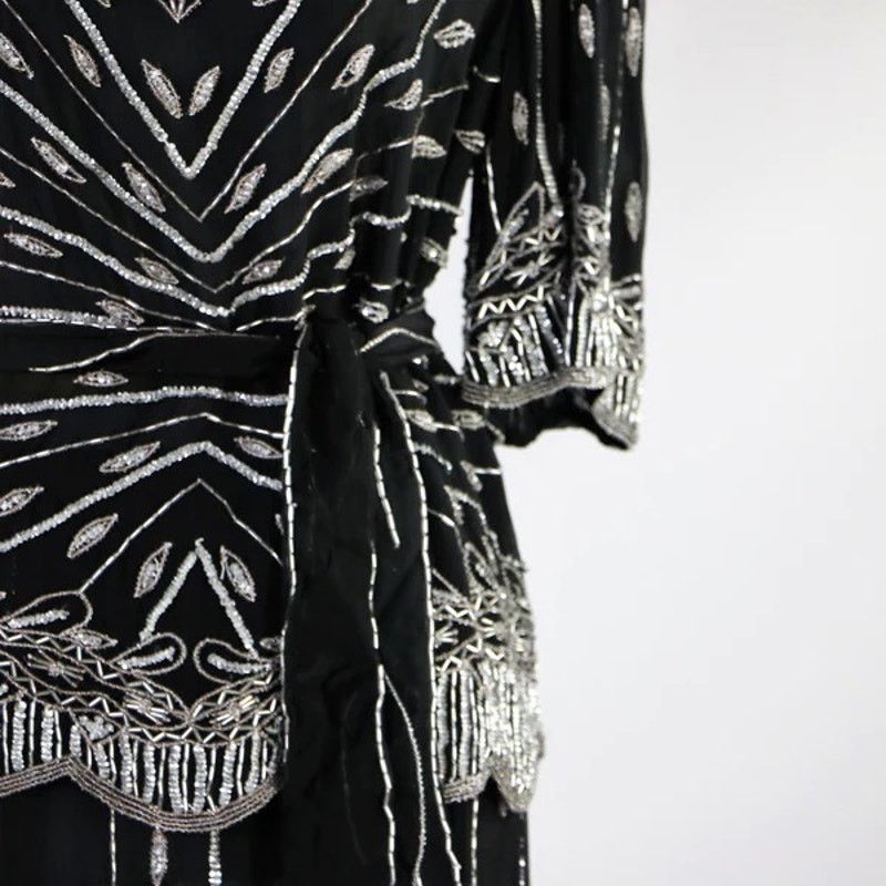 Vintage Vintage 1980s Black Silver Sequin Beaded Top Skirt Medium Size M / US 6-8 / IT 42-44 - 9 Thumbnail