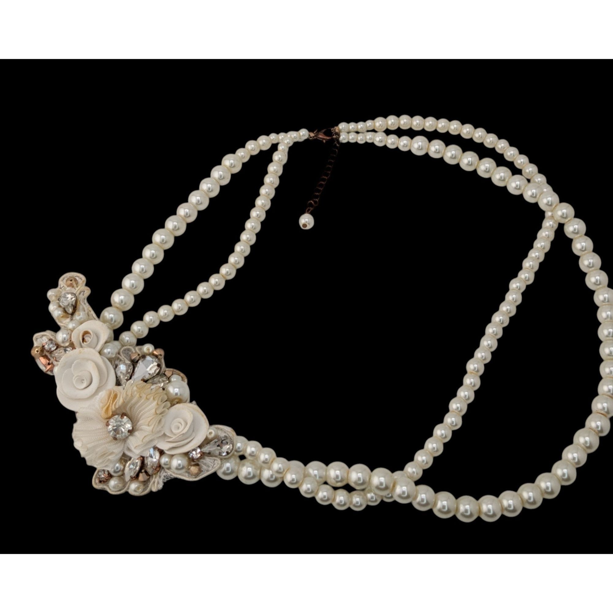 Handmade Vintage Handmade Faux Pearl Necklace With Floral Embellishme Size ONE SIZE - 2 Thumbnail