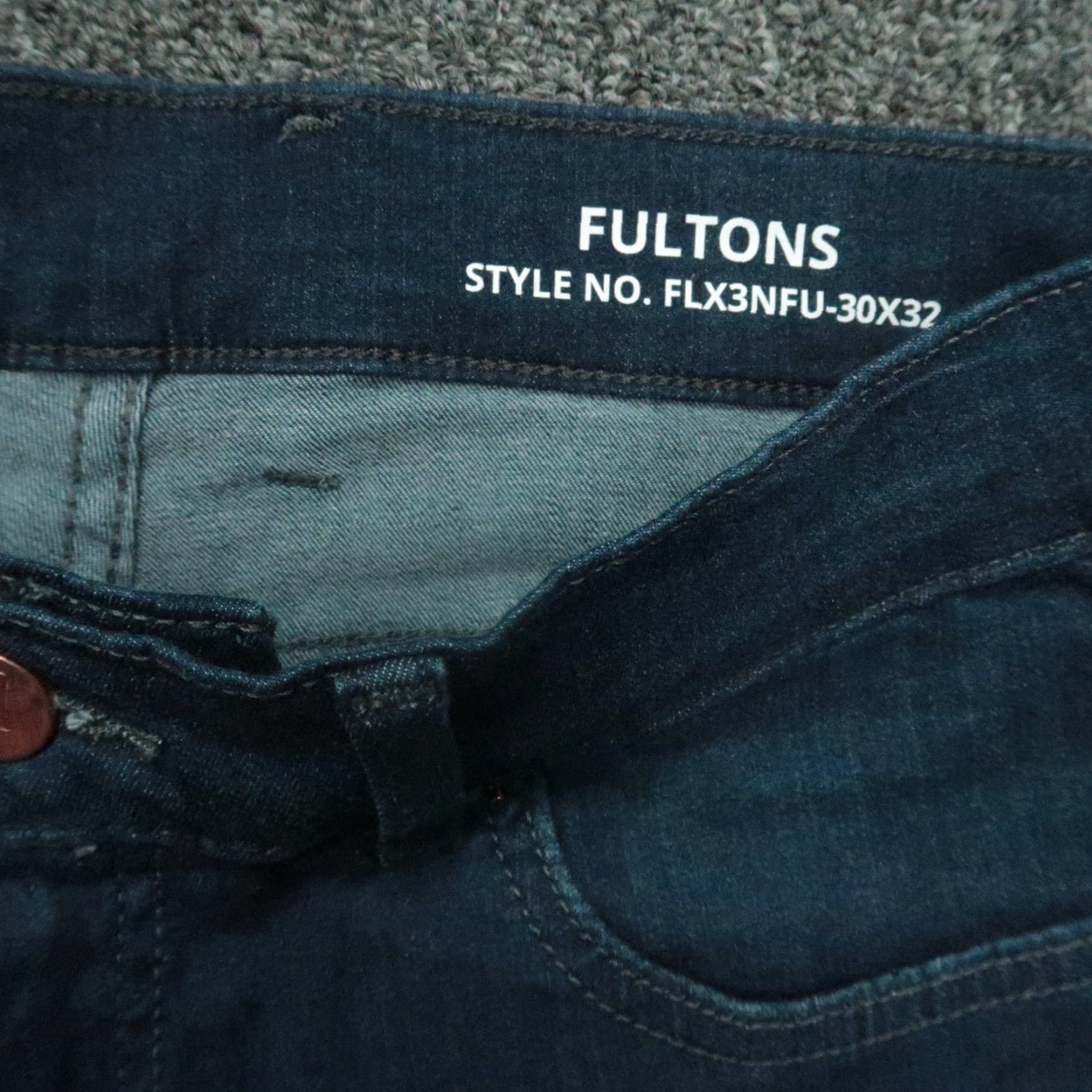 Mugsy Jeans Mens 30x32 Blue Fultons 5 Pocket Straight Stretch Dark Wash Denim Button Zip