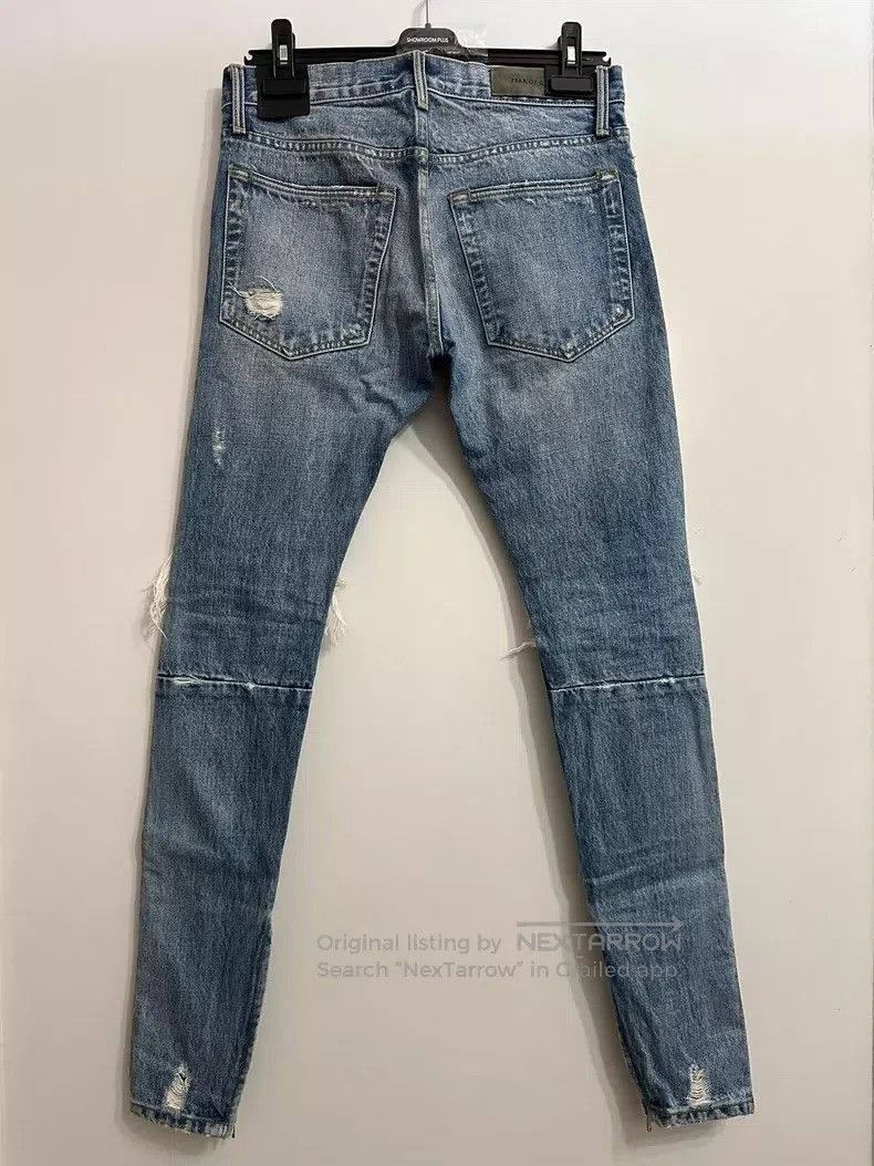 Fear of God Fear of God The second batch of blue cattle on the main li Size US 28 / EU 44 - 2 Thumbnail