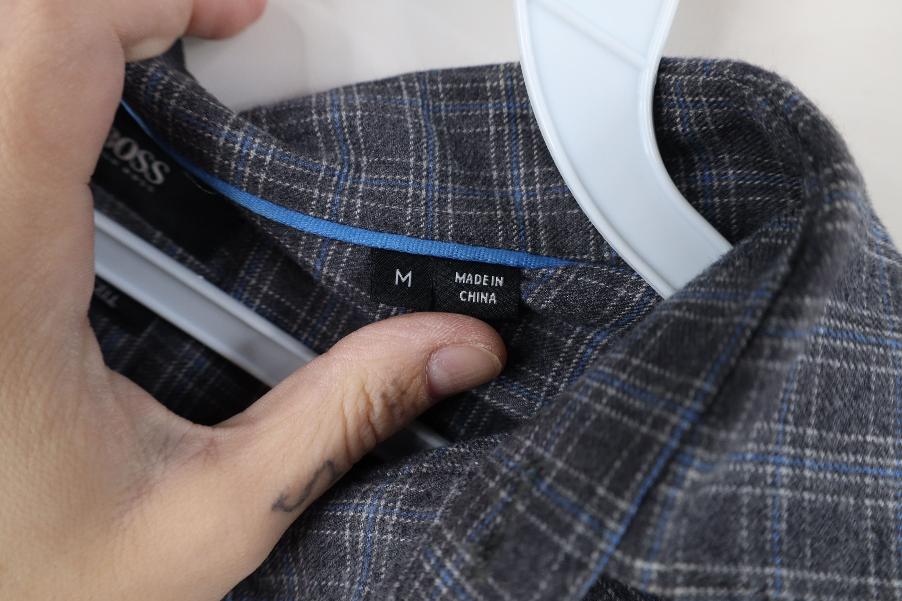 Hugo Boss Hugo Boss Regular Flannel Collared Button Shirt Gray Plaid Size US M / EU 48-50 / 2 - 10 Thumbnail