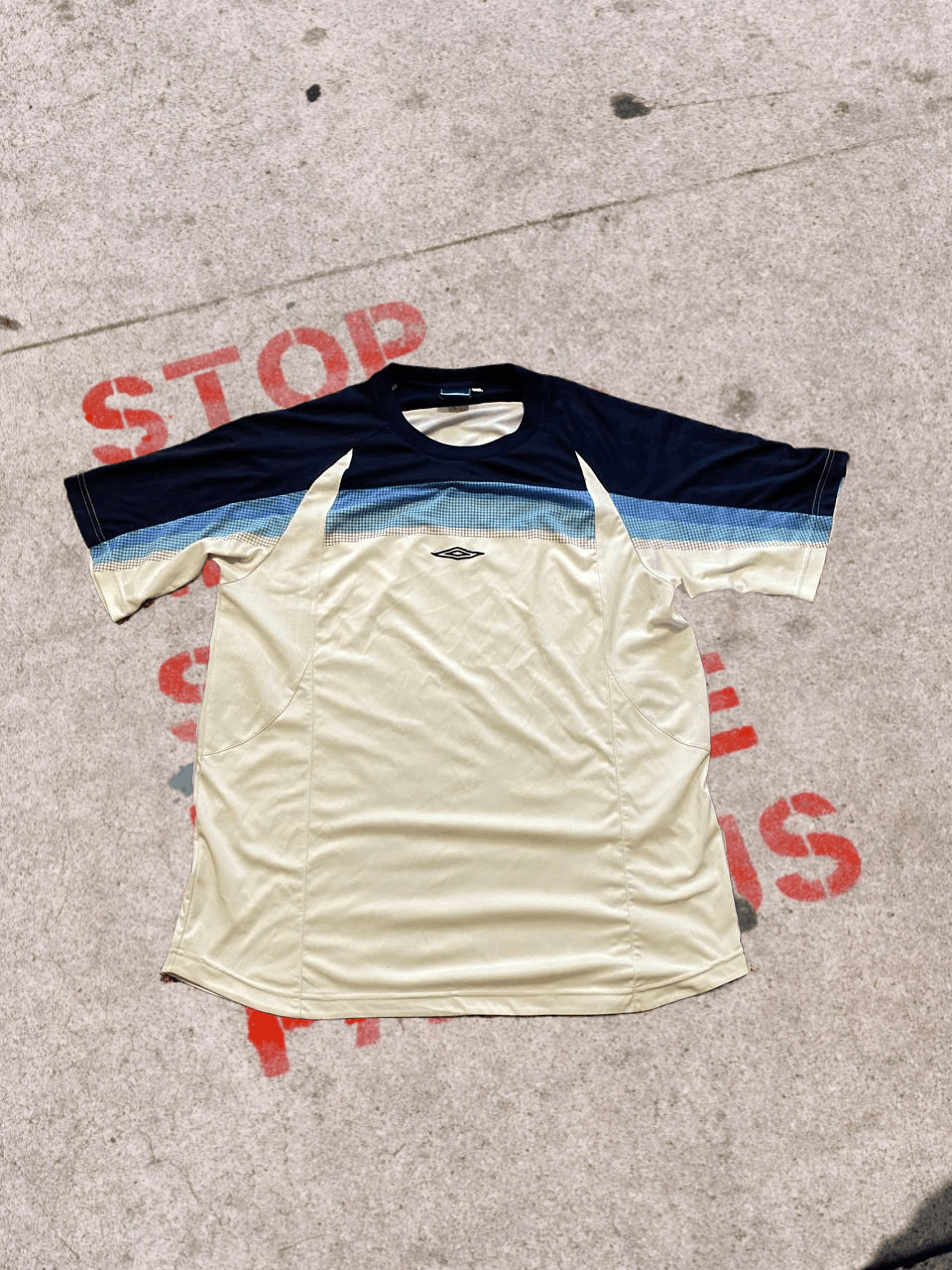 Umbro Vintage Y2K Umbro Graphic Tee Size US XL / EU 56 / 4 - 1 Thumbnail