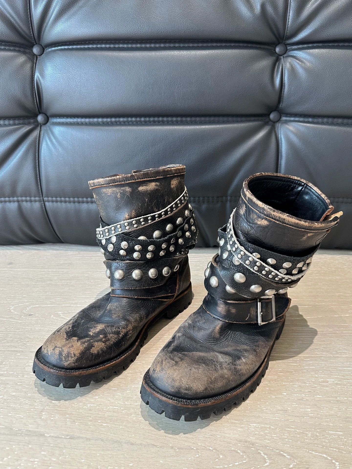 Comme des Garcons CDG Tao Rivet Wrap Distressed Boots XS (37-38) Size US 7 / IT 37 - 2 Thumbnail