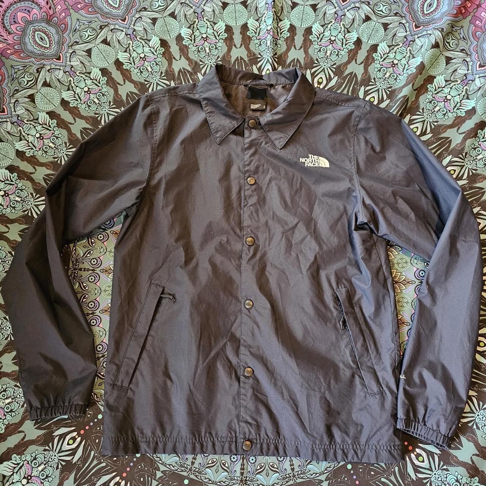 The North Face The North Face Men's White and Navy Jacket Size US S / EU 44-46 / 1 - 1 Thumbnail