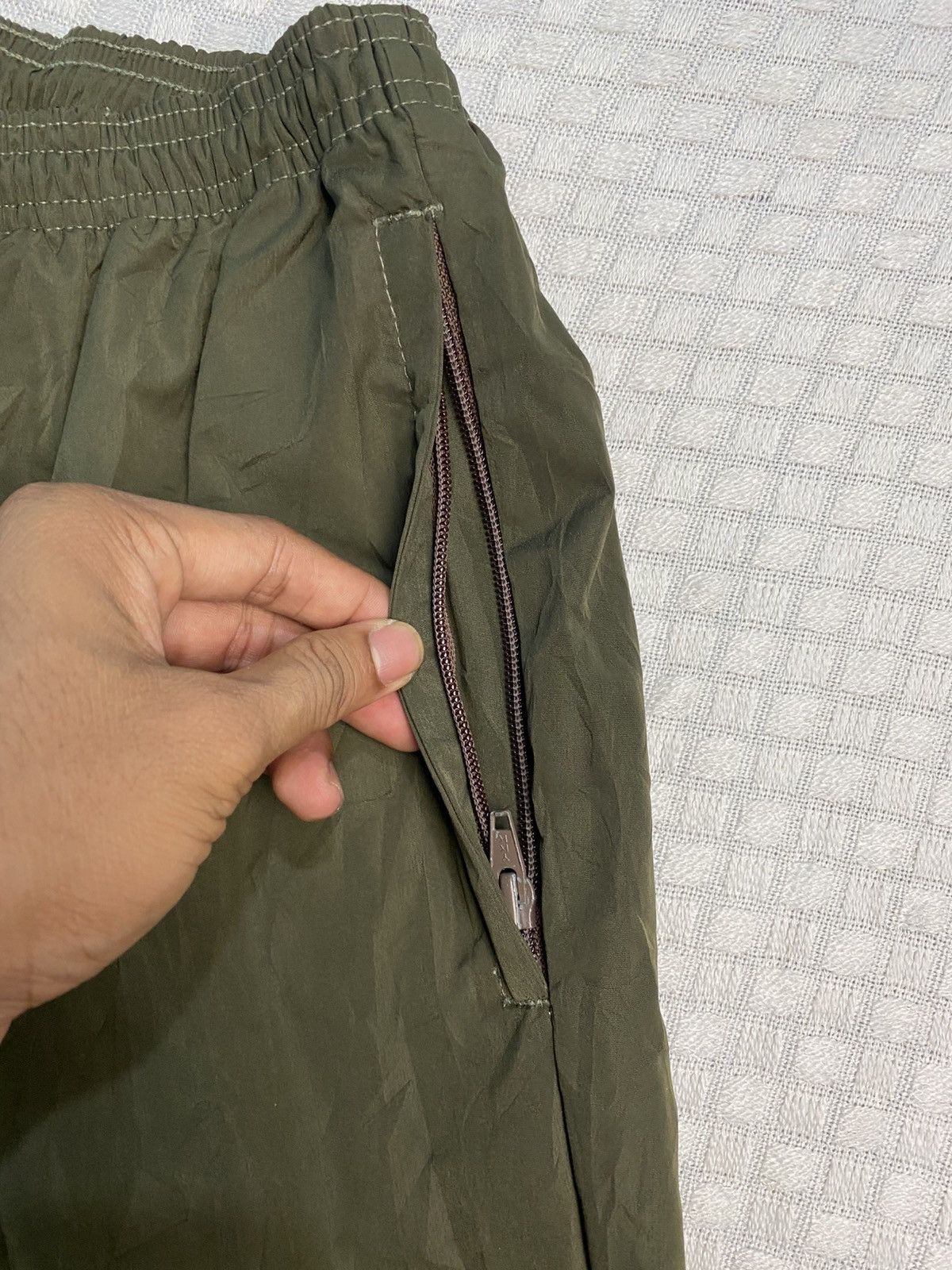 Palace × Polo Ralph Lauren POLO RALPH LAUREN 90S NYLON TRACK PANTS Y2K Size US 28 / EU 44 - 5 Thumbnail