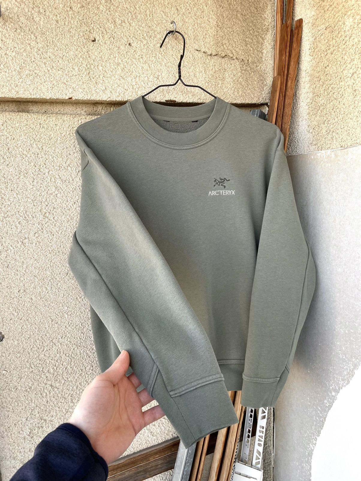 Arc'teryx Arc’teryx Emblem Fleece Crew Neck Sweatshirt Women’s S/M Size S / US 4 / IT 40 - 10 Thumbnail