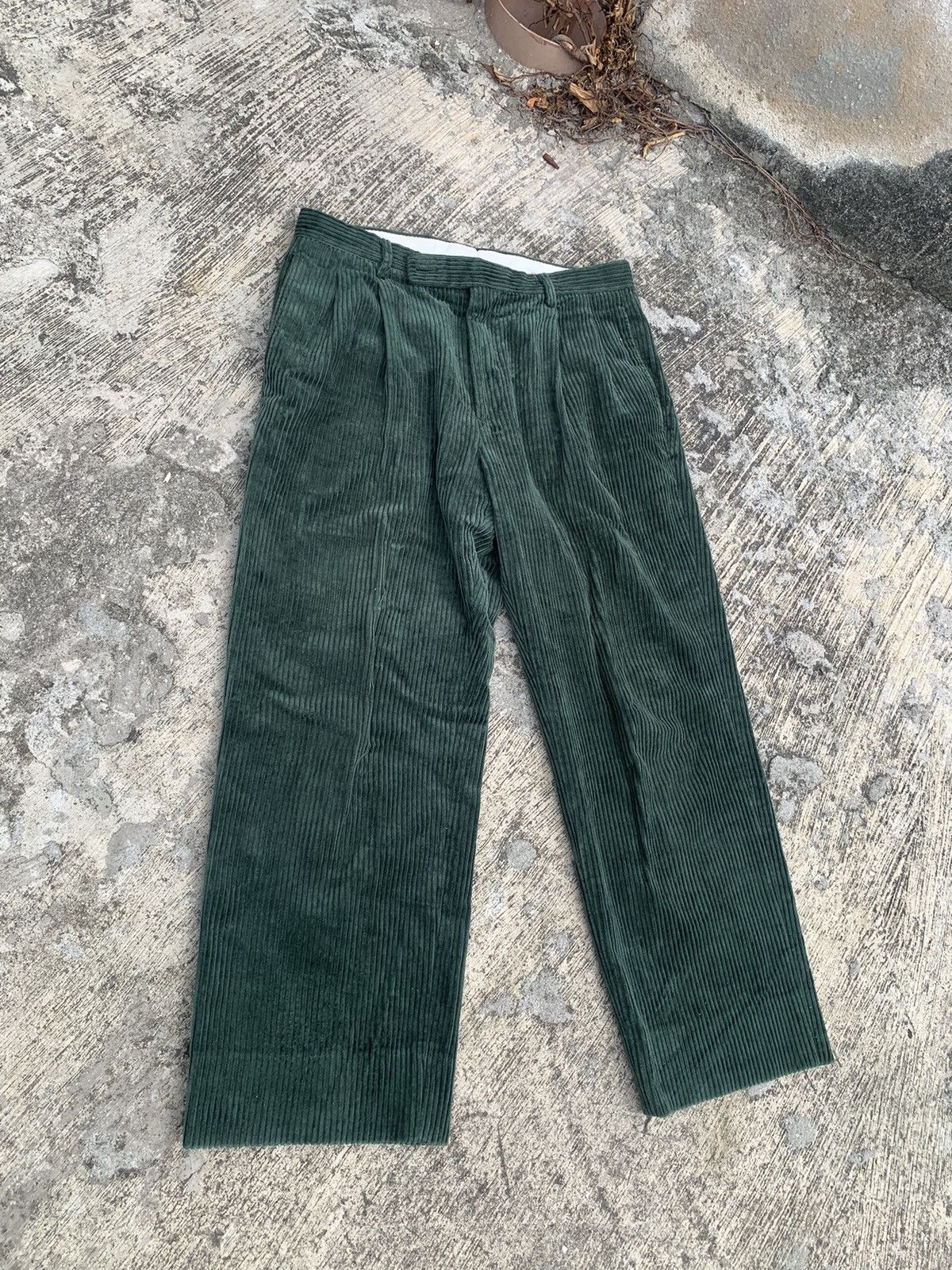 United Arrows United arrow corduroy pants Size 32" / US 10 / IT 46 - 2 Thumbnail