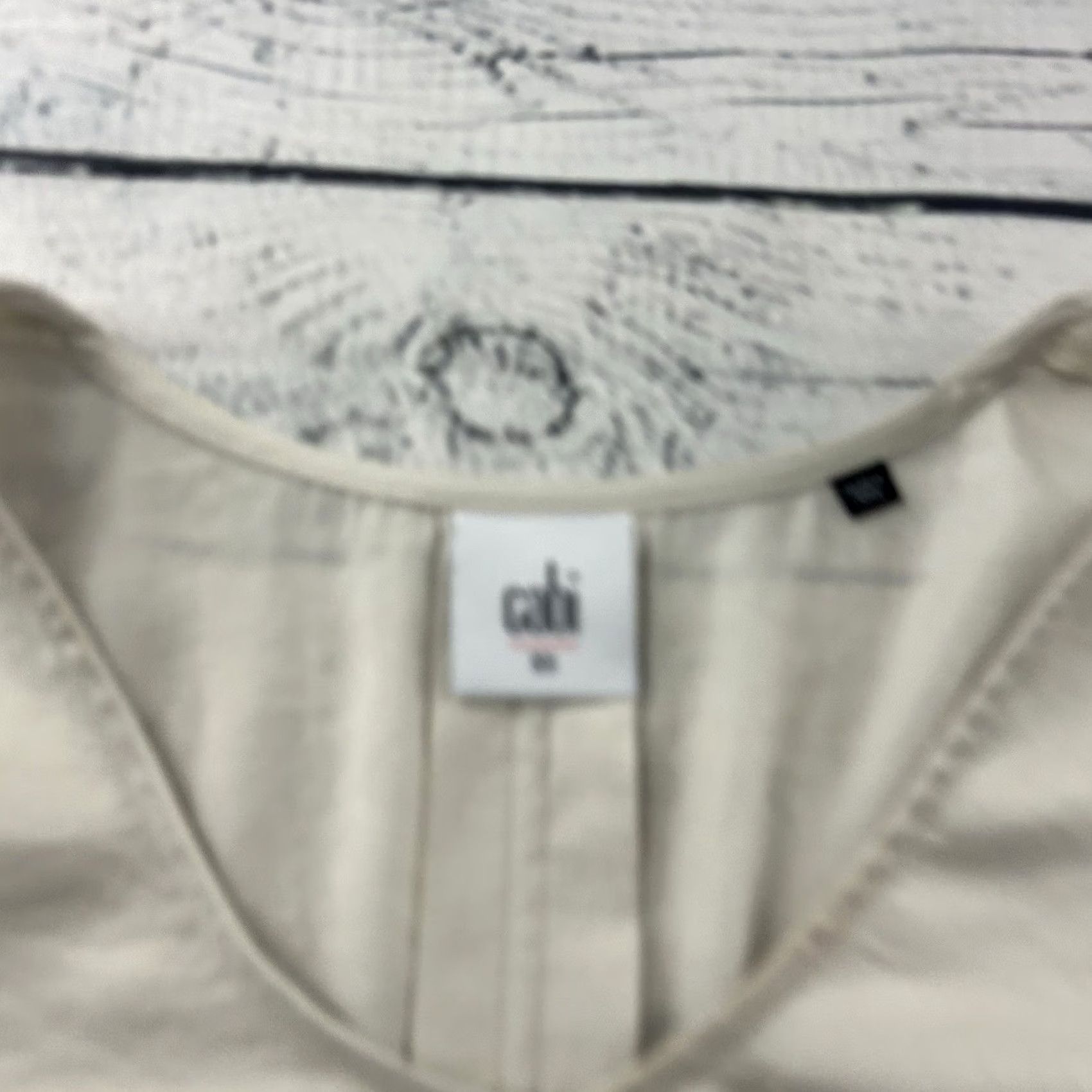 Vintage Cabi Blouse Long Sleeve V-Neck Women's XS Beige Size XS / US 0-2 / IT 36-38 - 2 Thumbnail