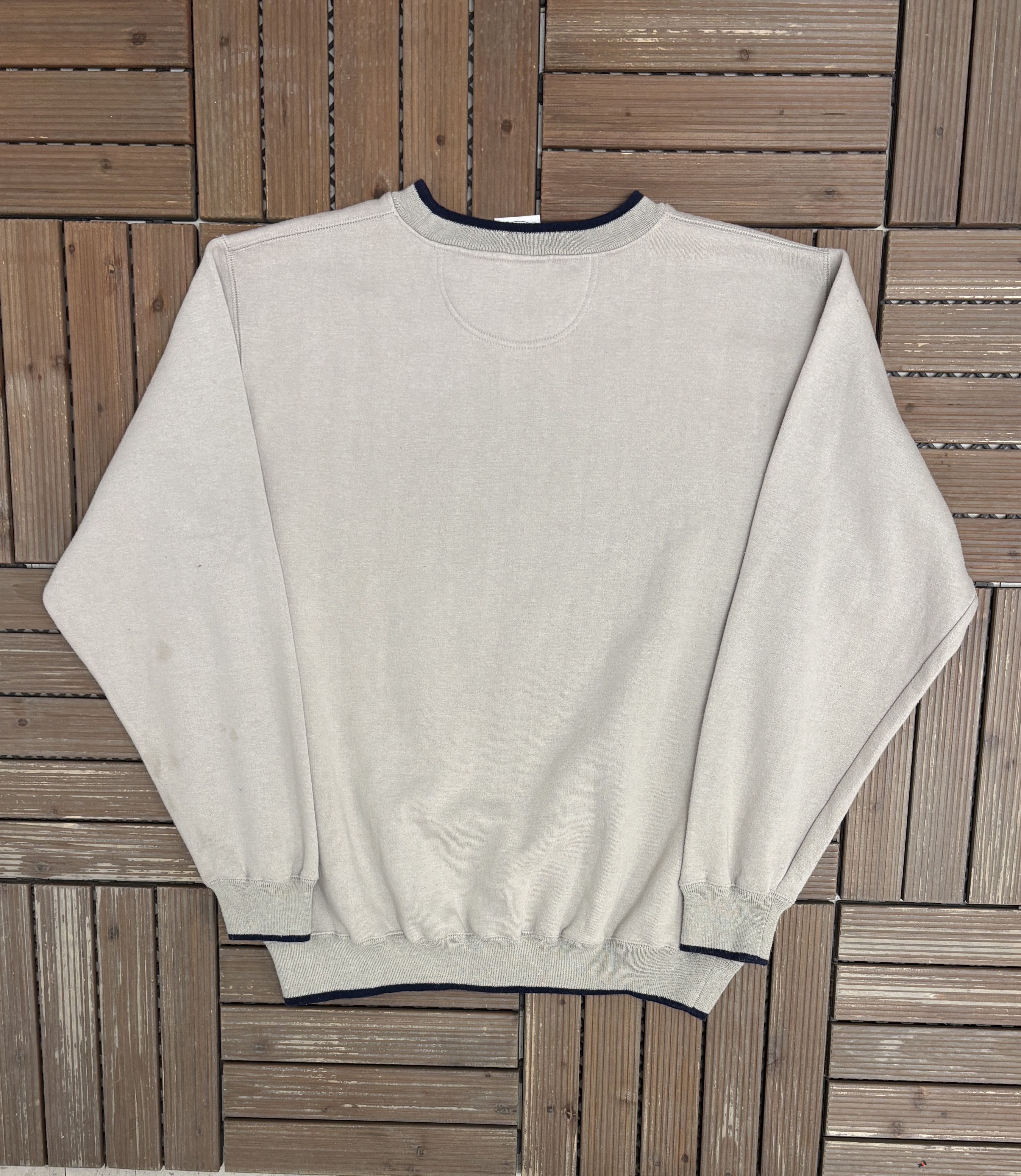 Vintage Mickey Mouse Embroidered Vintage Sweater Crewneck Size US L / EU 52-54 / 3 - 4 Thumbnail