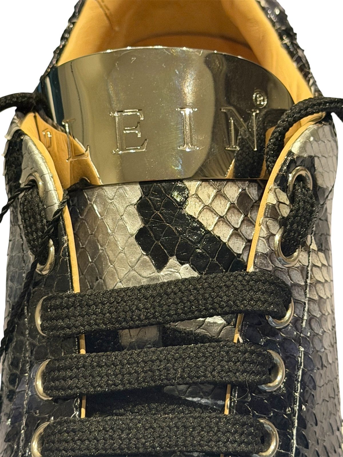 Philipp Plein Philipp Plein Python Low Top Sneakers – Black/silver Size US 7 / IT 37 - 8 Thumbnail
