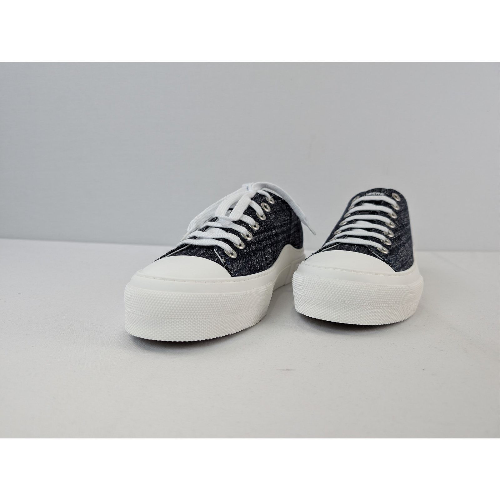 Burberry o1rshd1 Jack Check denim low-top sneakers white rubber sole Size US 12 / EU 45 - 6 Thumbnail