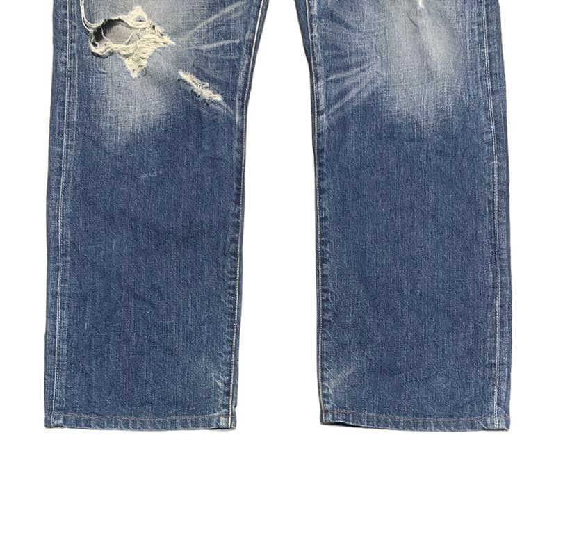 Levi's Vintage Levis 501 Straight Faded Blue Jeans Distressed Size US 36 / EU 52 - 2 Thumbnail
