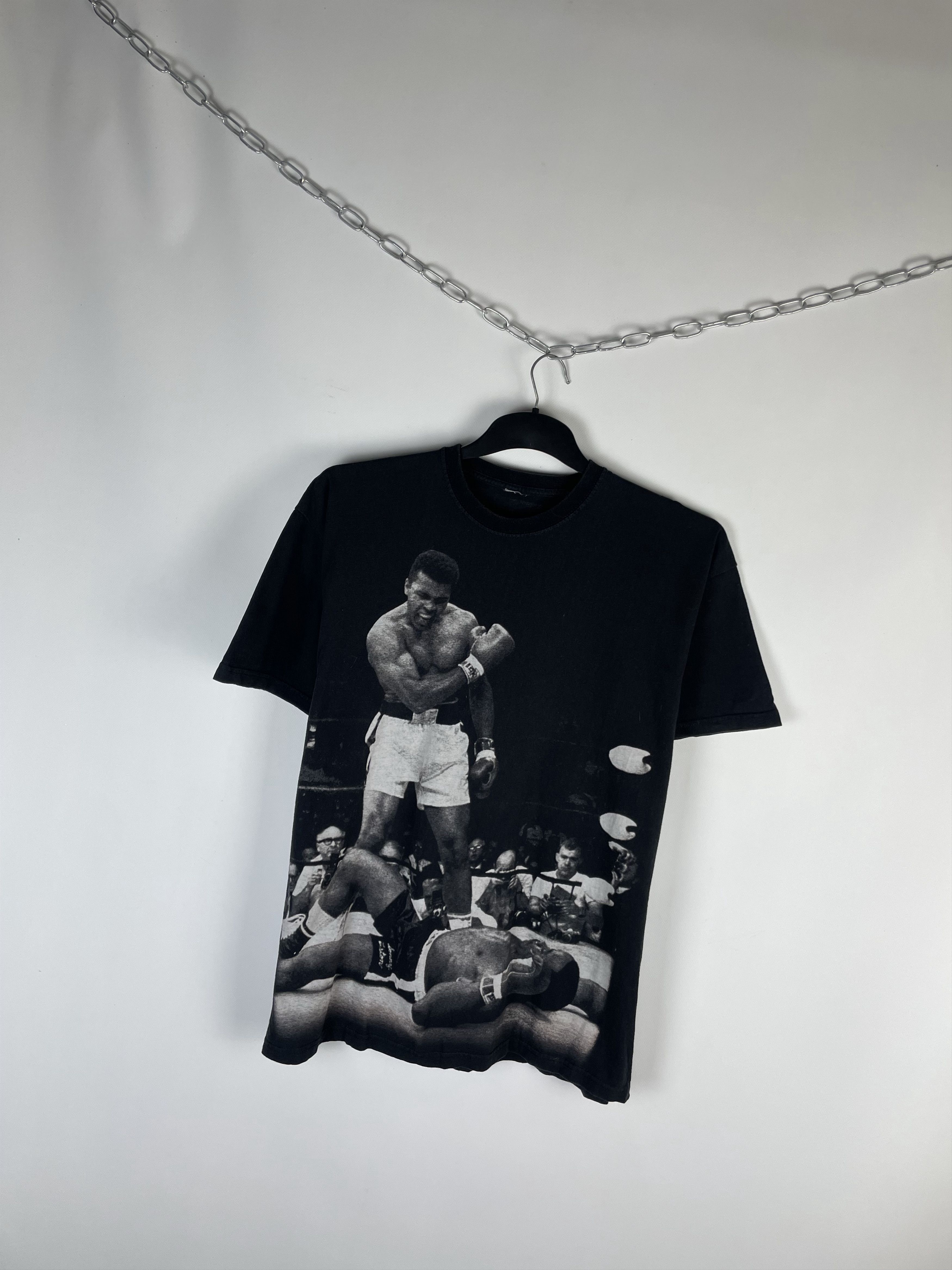 Vintage Vintage 00s Muhammad Ali tee Sonny Liston 1965 Photo Size US L / EU 52-54 / 3 - 2 Thumbnail