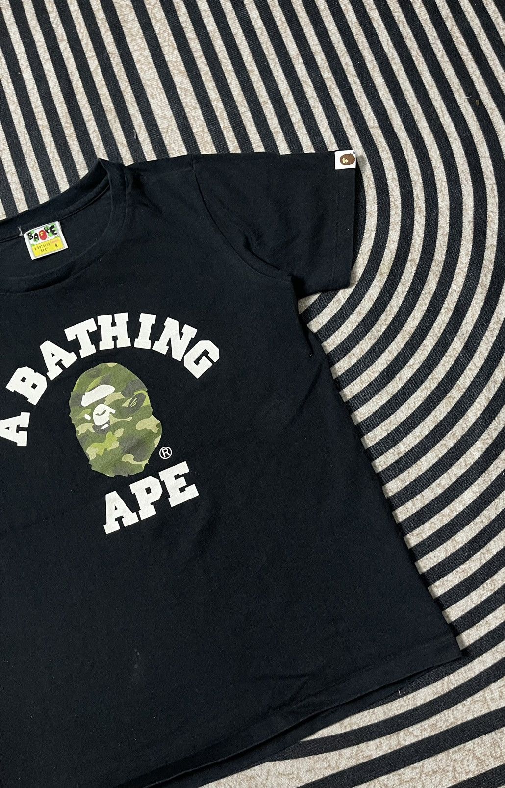Bape 2000s A BATHING APE BIG HEAD CAMO DESIGN Size S / US 4 / IT 40 - 4 Thumbnail