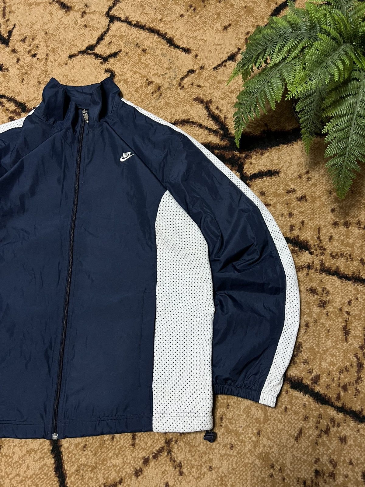 Nike × Vintage 00S Vintage Light jacket Swoosh Rare Size US L / EU 52-54 / 3 - 3 Thumbnail