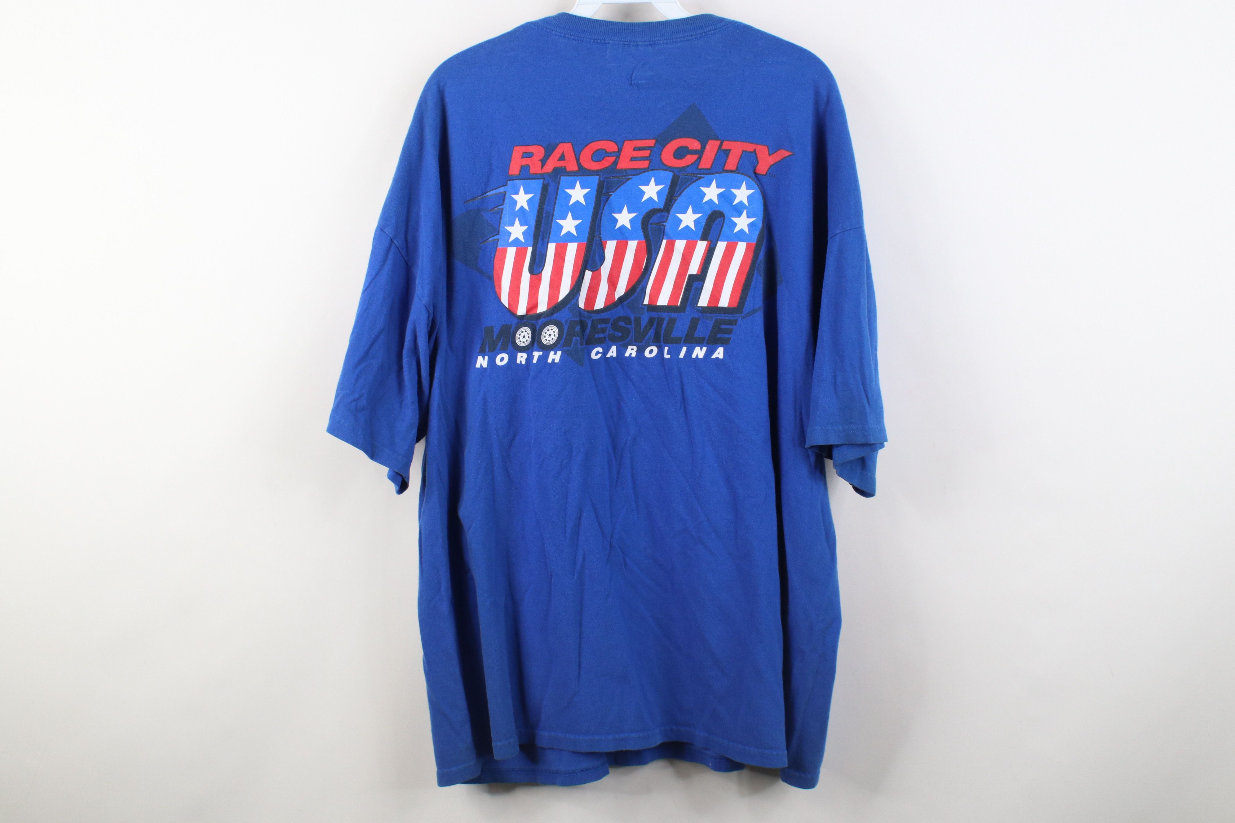 Vintage Vintage 90s Y2K Mooresville North Carolina Race City T-Shirt Size US XXL / EU 58 / 5 - 12 Thumbnail
