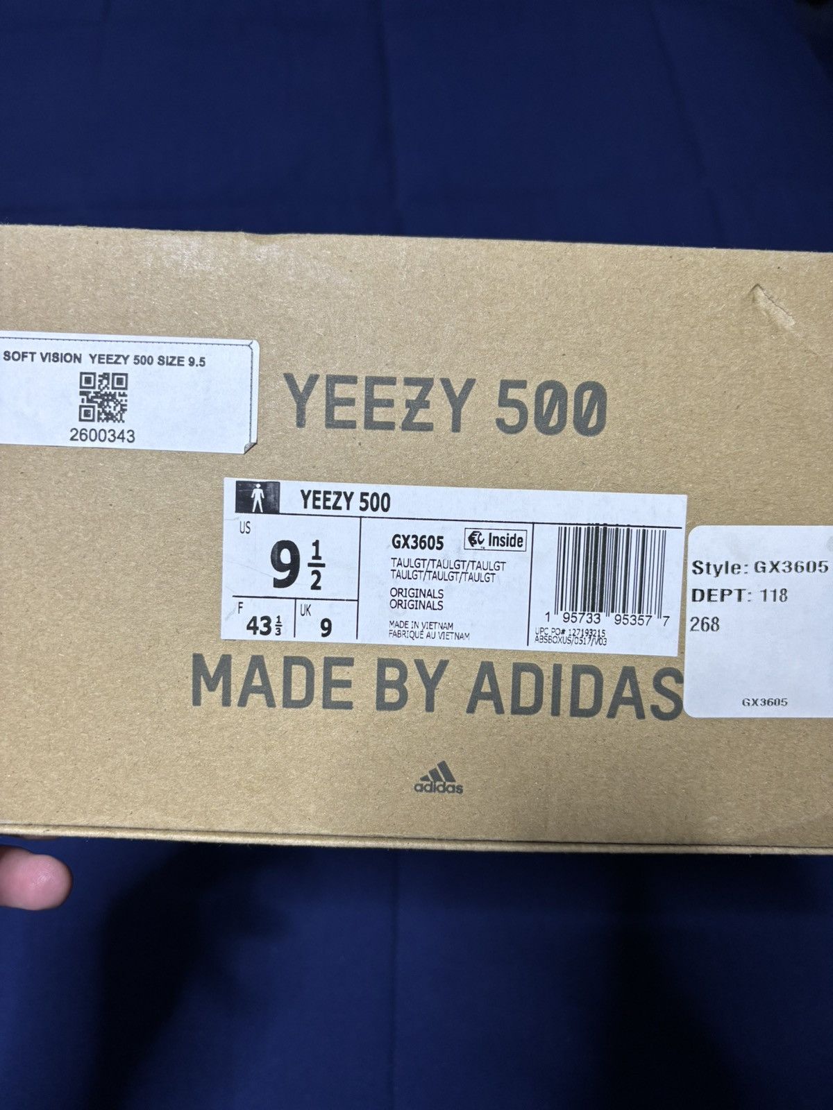 Adidas Adidas Yeezy 500 Soft Vision 2019 Size 9.5 Size US 9.5 / EU 42-43 - 9 Thumbnail