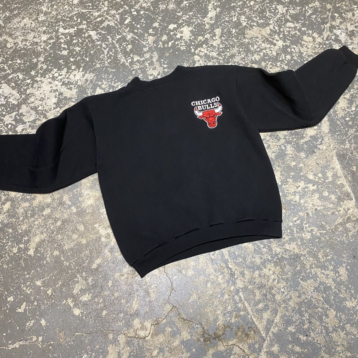 NBA × Vintage Vintage Chicago Bulls Logo 7 Sweatshirt 90s USA Size US XS / EU 42 / 0 - 3 Thumbnail