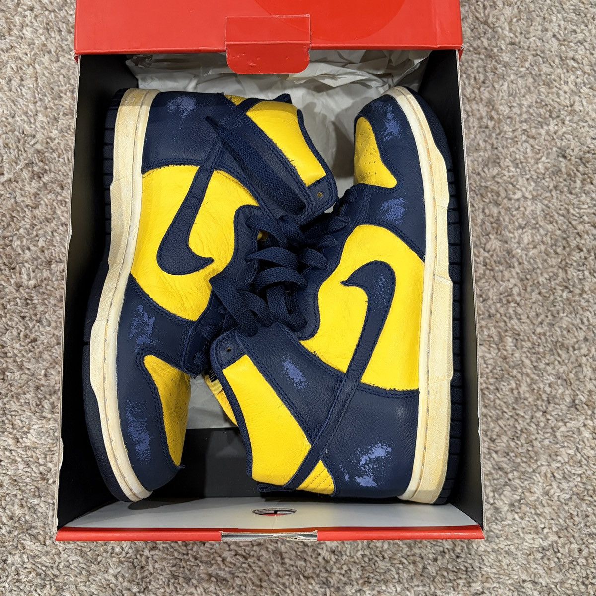 Nike 2016 Nike Dunk Michigan High Size US 8 / EU 41 - 1 Thumbnail