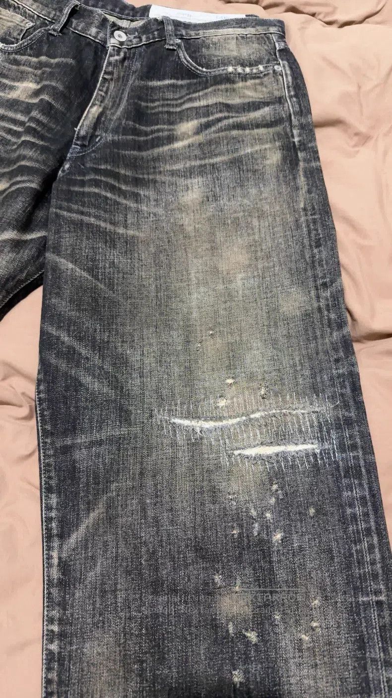 Neighborhood Neighborhood size L Jeans Size US 27 - 2 Thumbnail