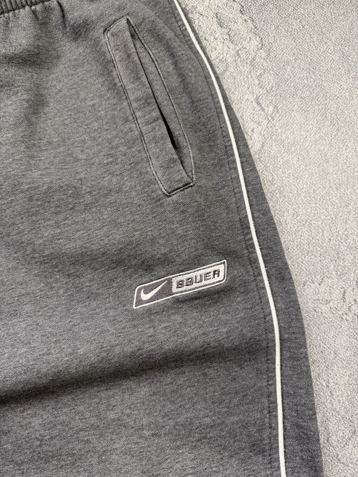 Nike Nike Vintage Baggy Sweatpants Cotton Pants Y2K Swoosh Size US 34 / EU 50 - 4 Thumbnail