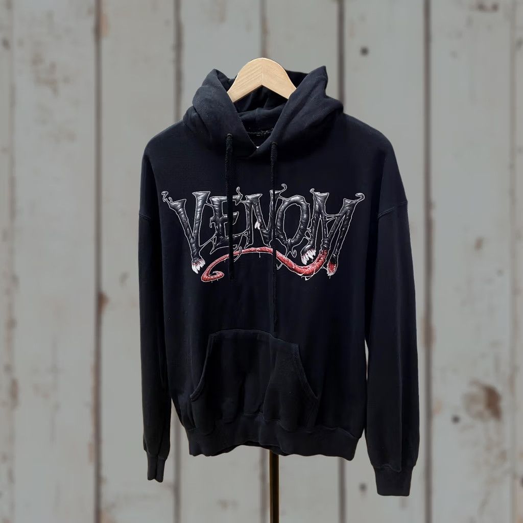 Gildan VINTAGE Venom Marvel Comics Hoodie Mens Pullover M Black Retro Y2K Size M Venom Marvel Comics Hoodie Mens Pullover M Black Retro Y2K Size US M / EU 48-50 / 2 - 1 Thumbnail