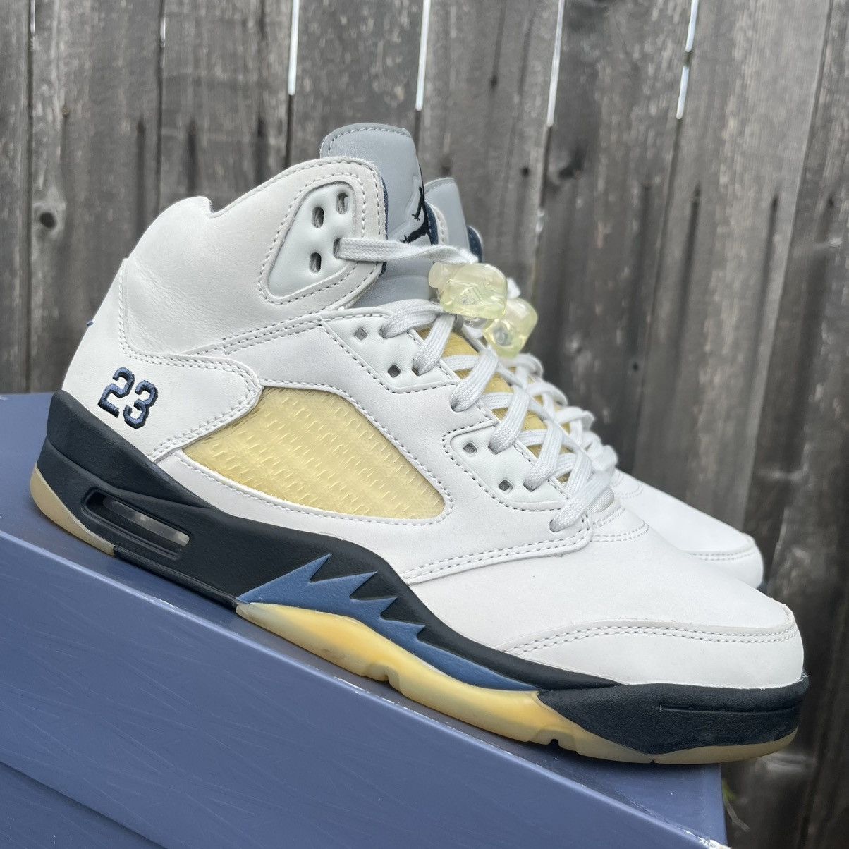 A Ma Maniere × Nike Nike air Jordan 5 A ma maniere size 10.5w(9men) Size US 9 / EU 42 - 1 Thumbnail