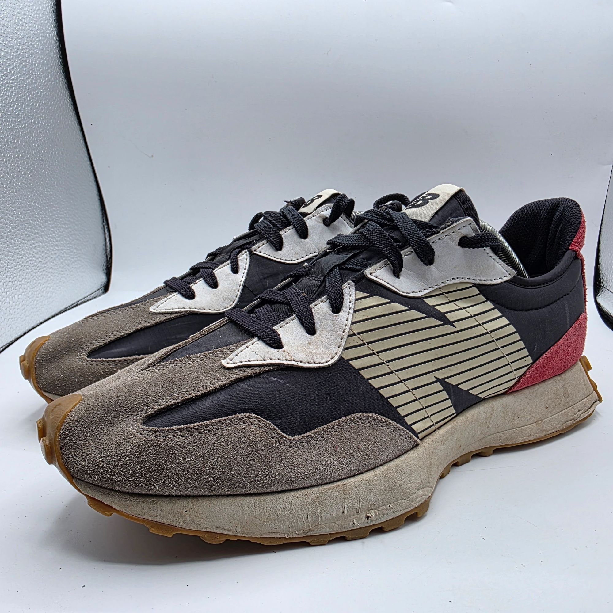 New Balance New Balance 327 Black Team Red Mens Size 13 Shoes Retro Runn Size US 13 / EU 46 - 4 Thumbnail