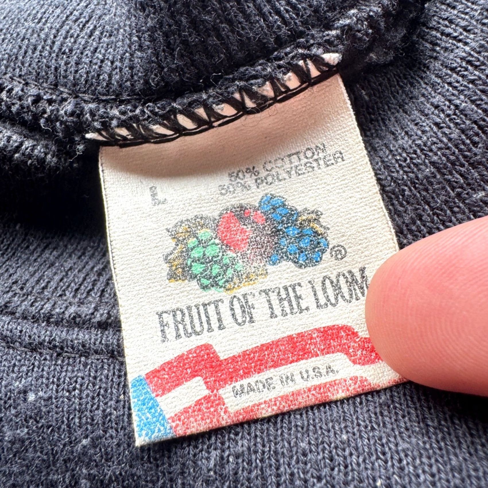 Vintage VTG Unbranded Sweatshirt Pullover L Mens Black 90s Distressed Faded Stains Wine Fruit of the Loom Size US L / EU 52-54 / 3 - 3 Thumbnail