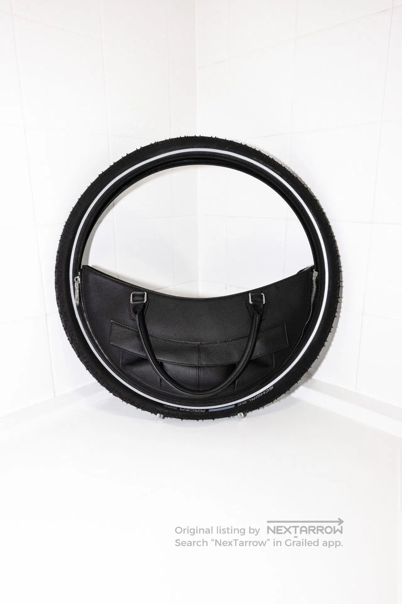 Other Chöke Detachable Tire Hand Shoulder Bag. Size ONE SIZE - 1 Thumbnail