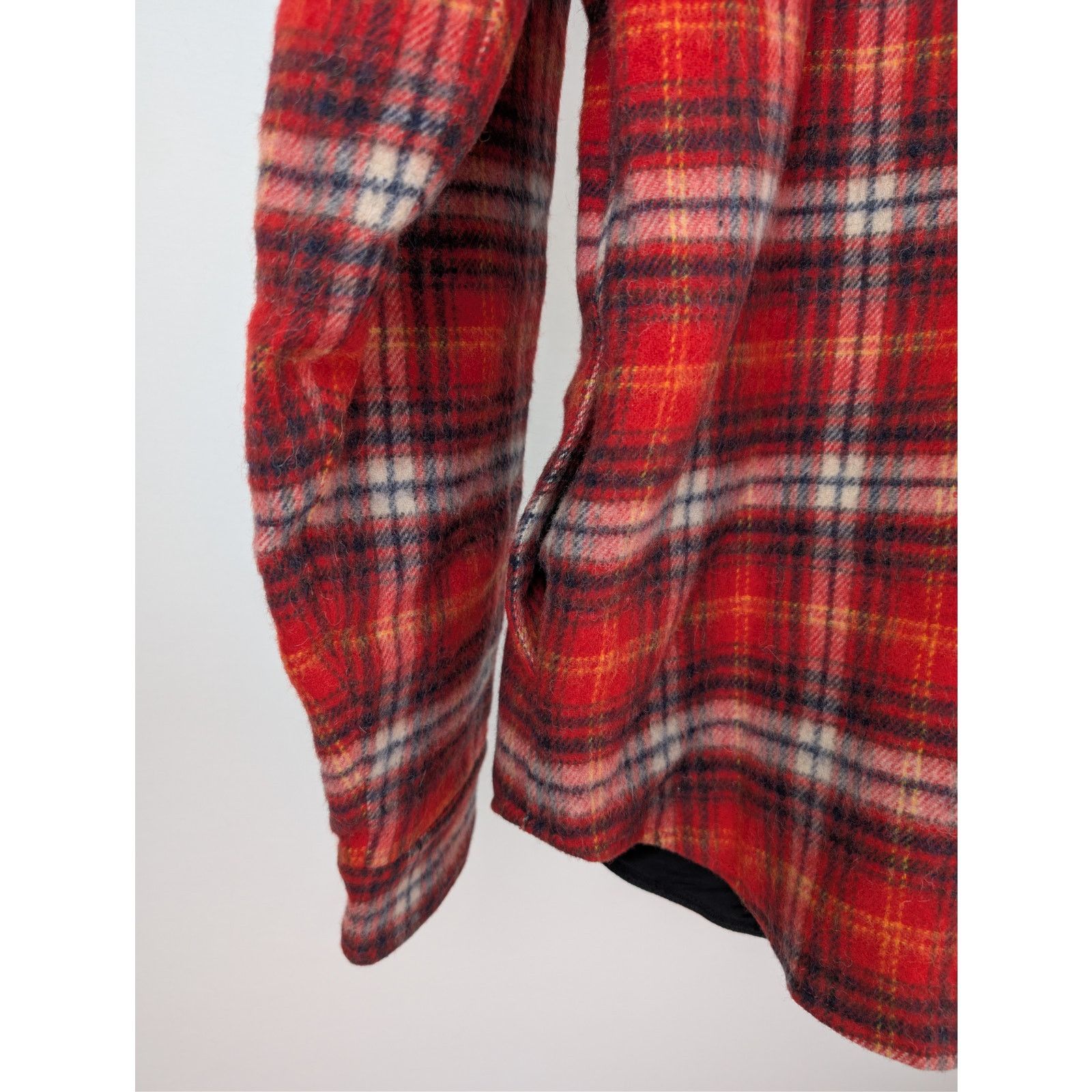 Amiri o1rshd1 Brushed Plaid Overshirt in Red Size US M / EU 48-50 / 2 - 15 Thumbnail