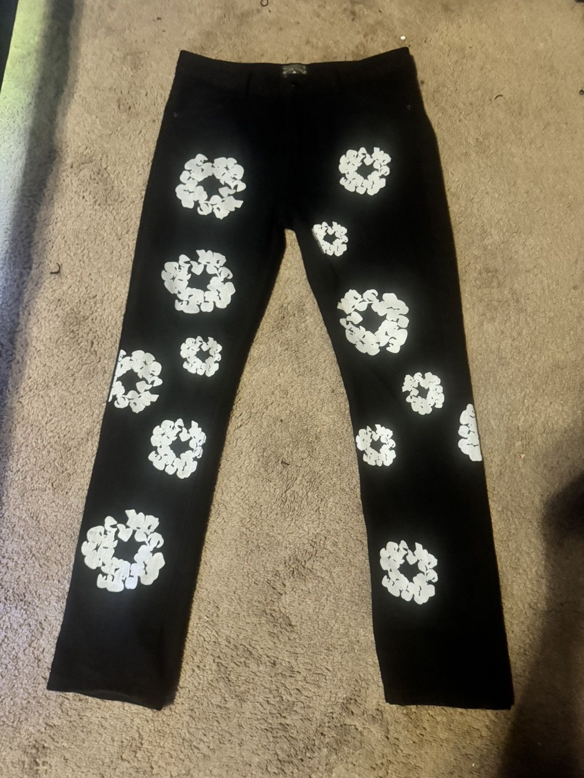 DENIM TEARS Levi X Denim Tears The cotton wreath Jean “ Black “ Size US 32 / EU 48 - 2 Thumbnail