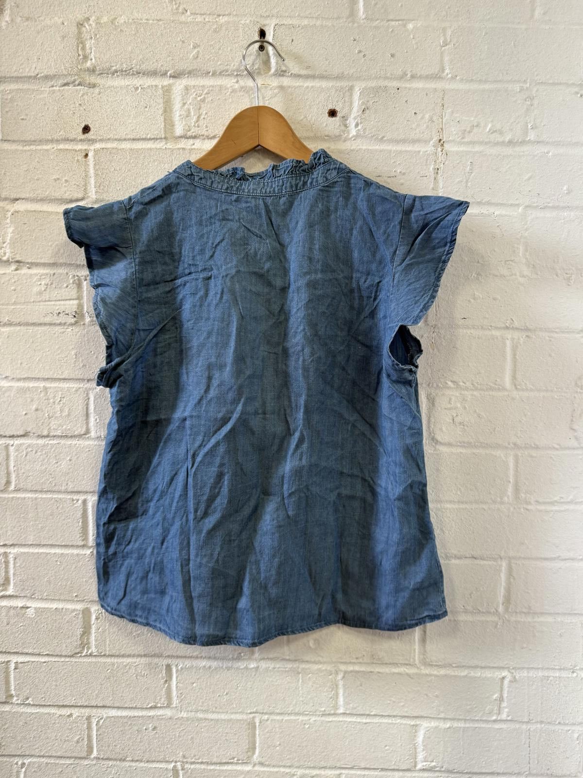 Designer Women's Blue Denim Short Sleeve Button-Up Top, Medium Size M / US 6-8 / IT 42-44 - 4 Thumbnail
